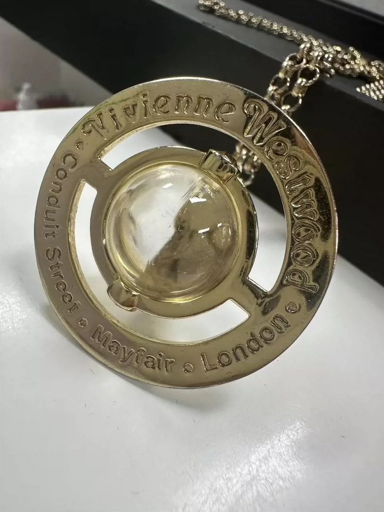 Vivienne Westwood Vivienne Westwood Saturn necklace Size ONE SIZE - 3 Thumbnail