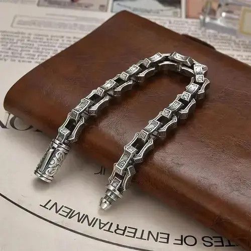 Designer × Japanese Brand Street y2k hip hop punk rock metal bracelet Size ONE SIZE - 2 Thumbnail