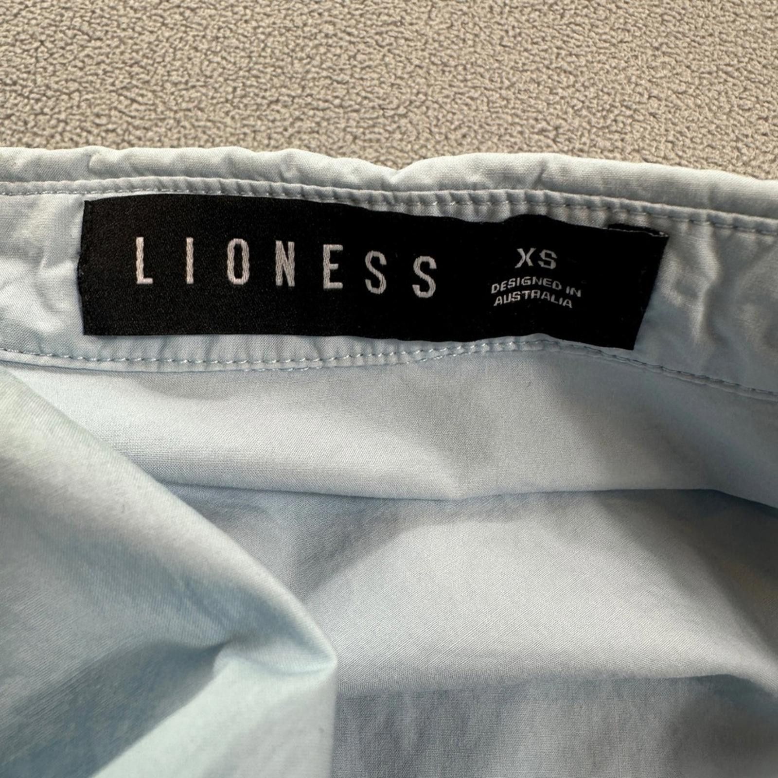Lioness LIONESS Button Down Collared Shirt Women XS Blue Australia Size XS / US 0-2 / IT 36-38 - 4 Thumbnail