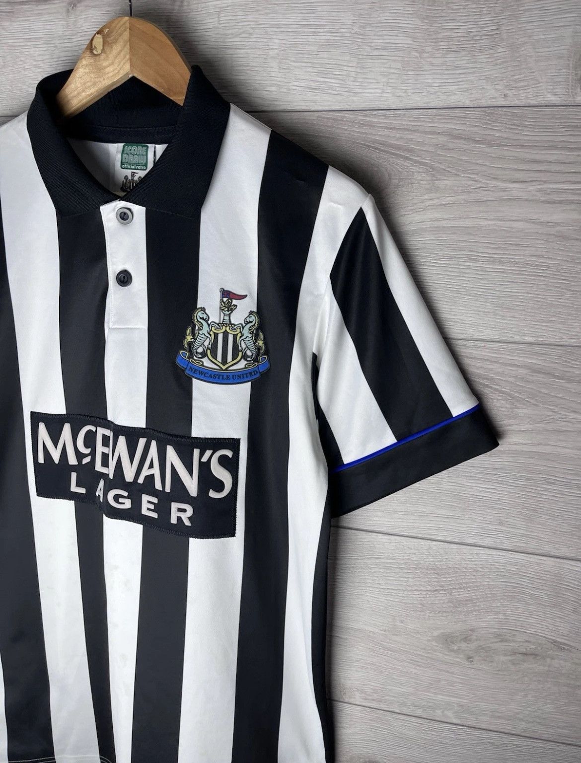 Other Mens soccer jersey Newcastle United score draw size M Size US M / EU 48-50 / 2 - 2 Thumbnail