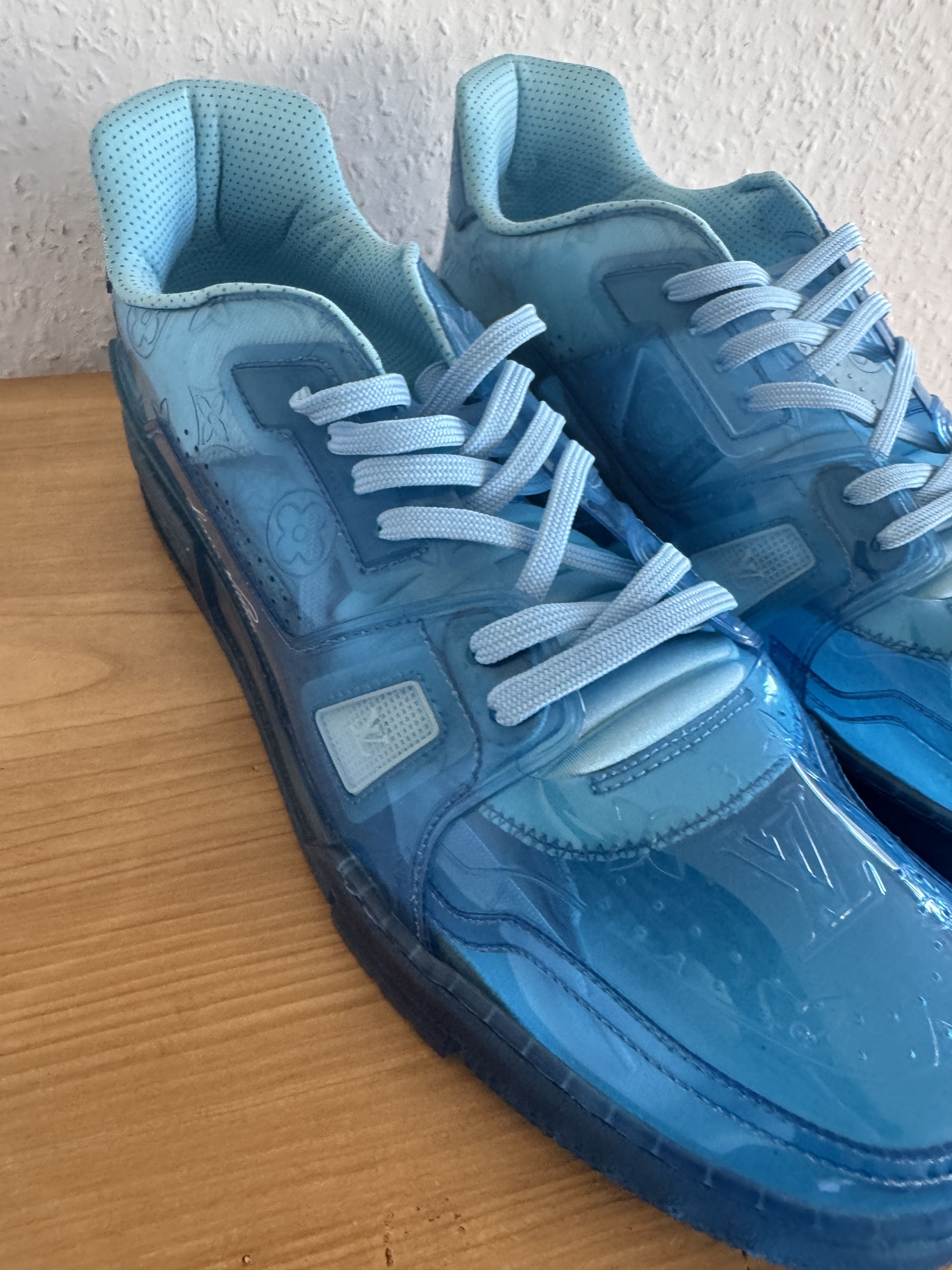 Louis Vuitton Transparent blue LV Trainer Size US 13 / EU 46 - 6 Thumbnail