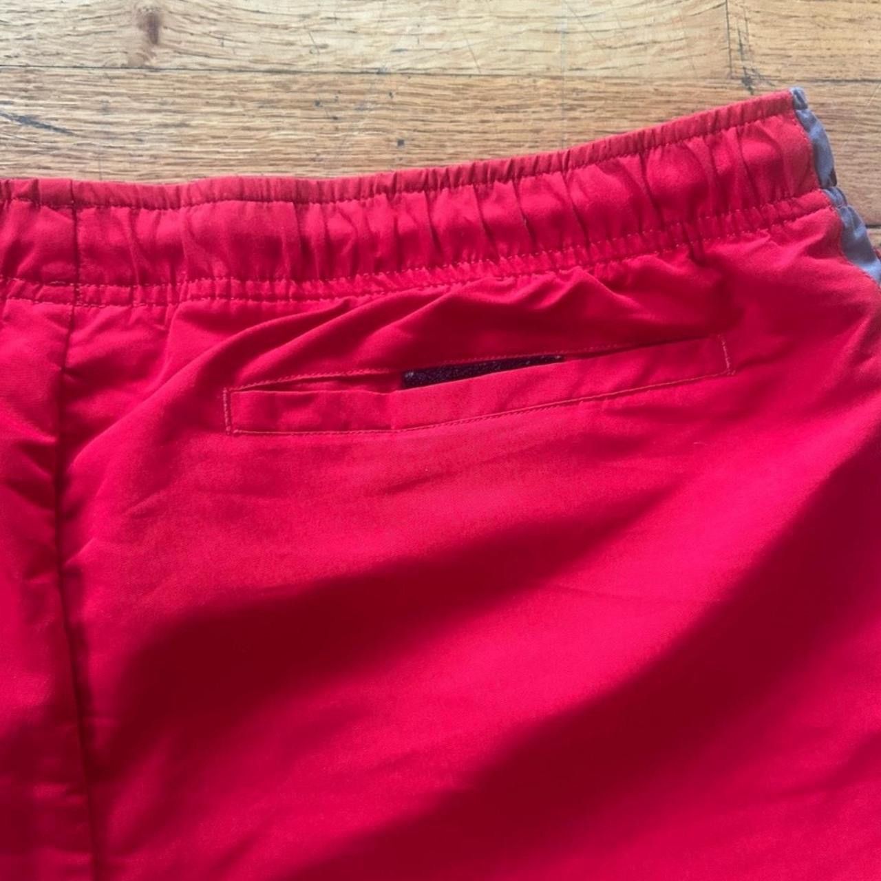 Nike Vintage Y2K Nike Rubber Applique Athletic Shorts Size US 36 / EU 52 - 5 Thumbnail