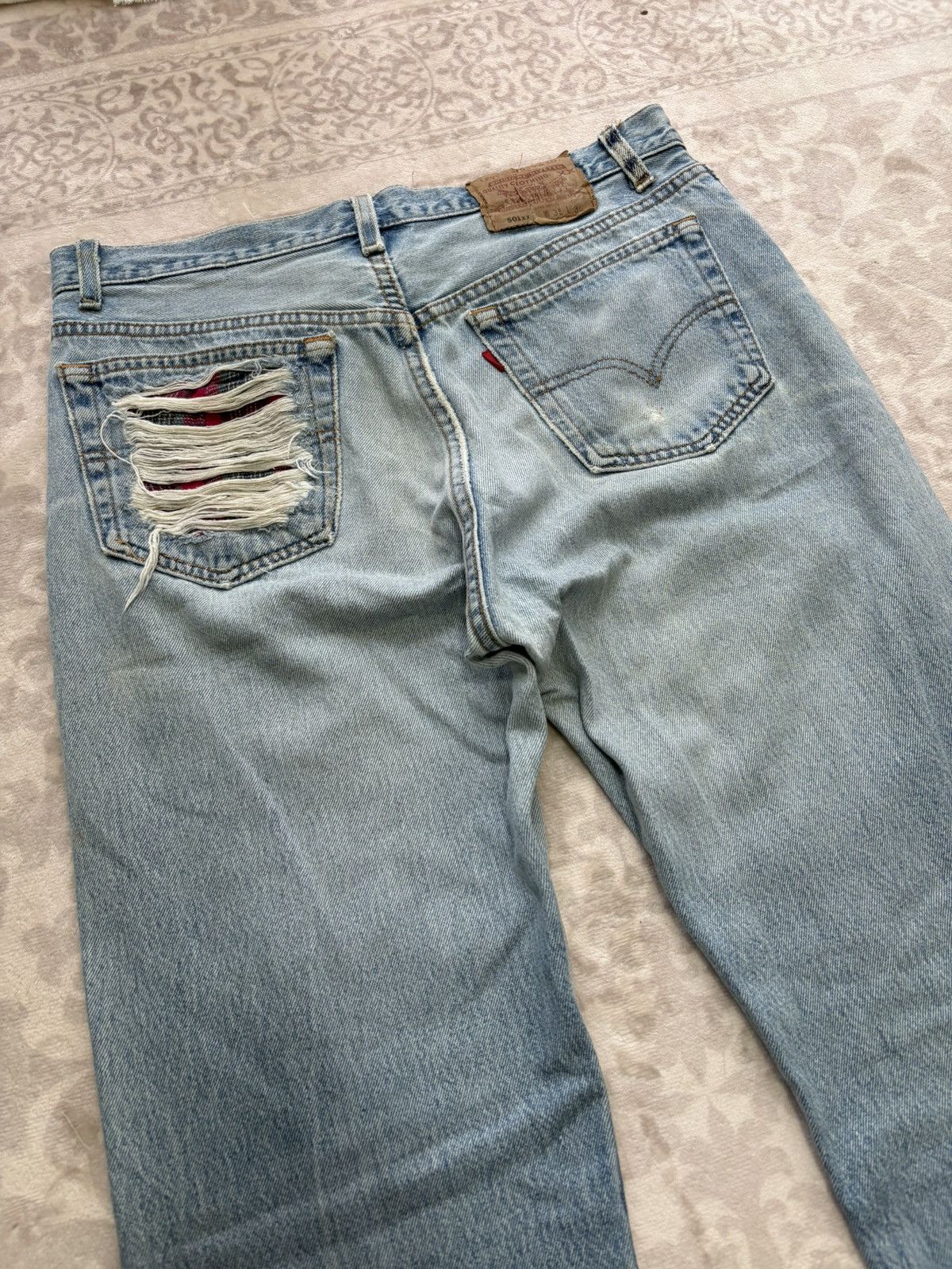 Levi's Vintage Clothing Levis 501XX Distressed Jeans Size US 32 / EU 48 - 10 Thumbnail