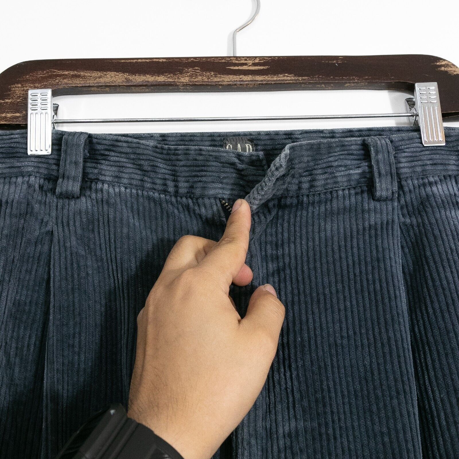 Gap × Vintage Vintage Gap Corduroy Pants 36x30 - Faded Distressed Baggy Size US 36 / EU 52 - 5 Thumbnail