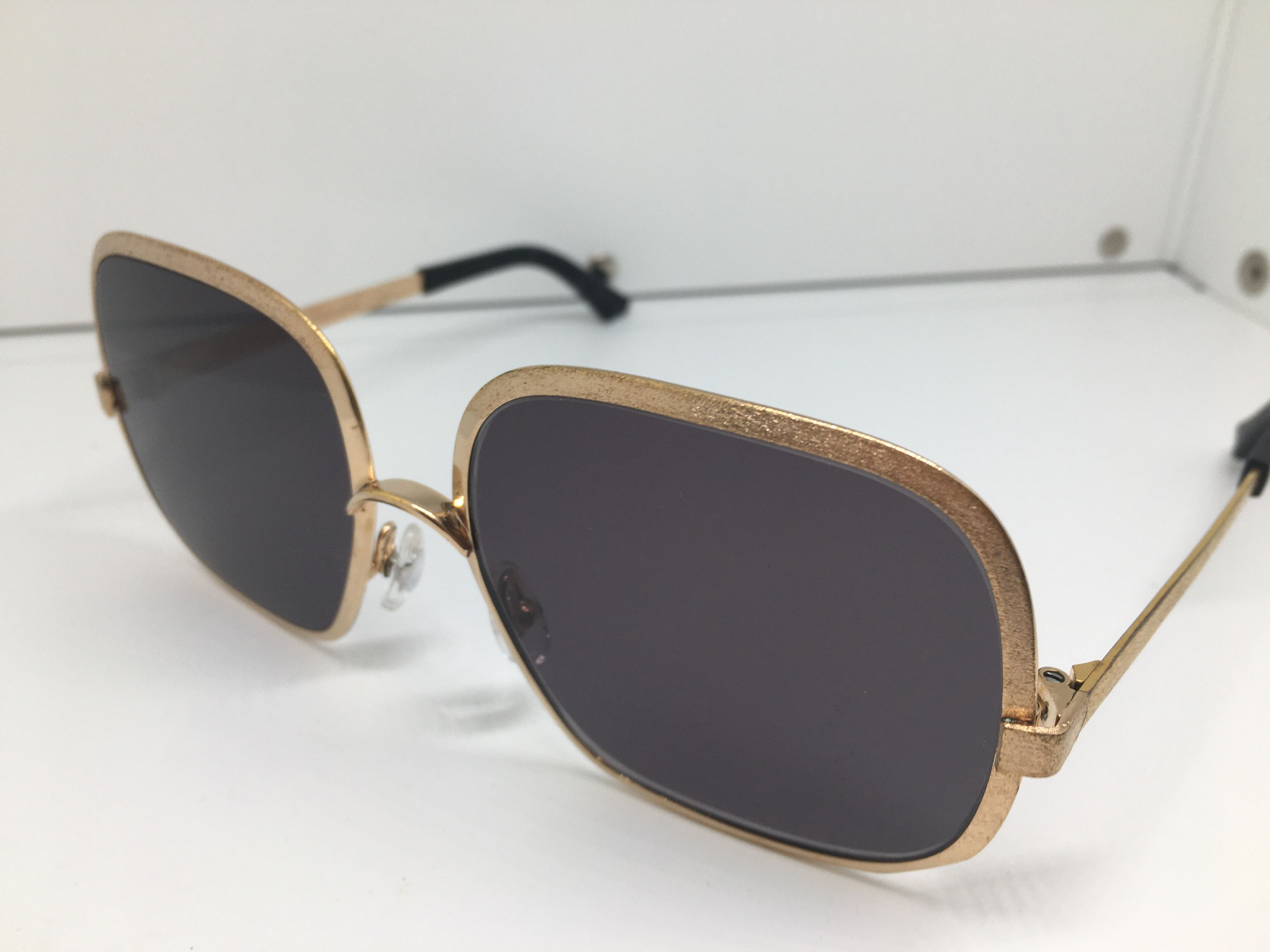 Vintage Vintage Neostyle Boutique 319 Gold Sunglasses Germany Size ONE SIZE - 3 Thumbnail