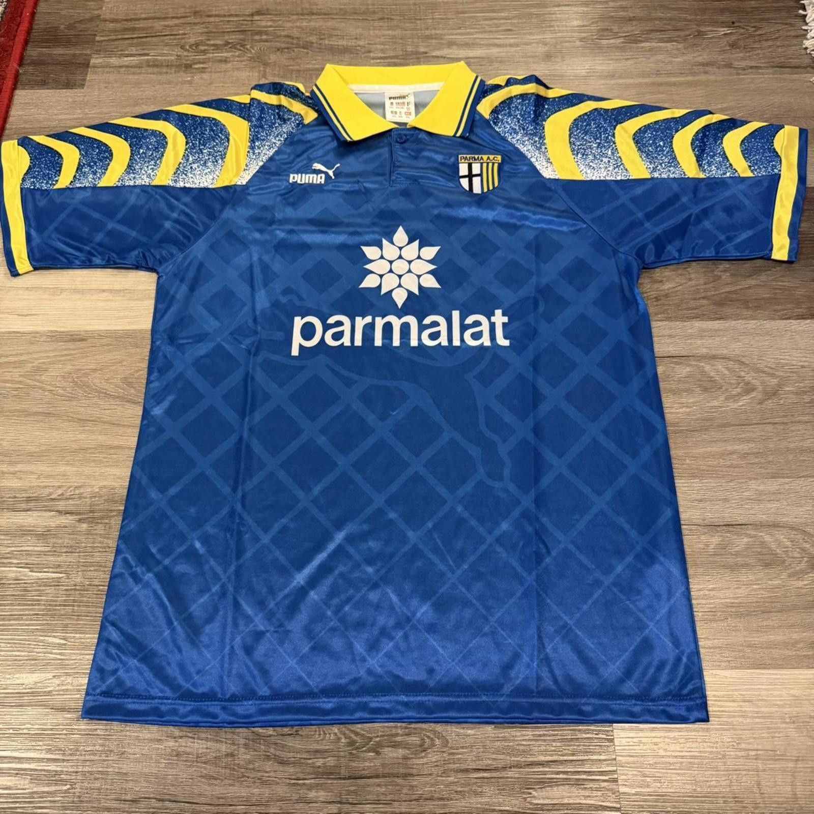 Puma Vintage puma Parma AC Italy parmalat soccer jersey 90s XXL Size US XXL / EU 58 / 5 - 3 Thumbnail