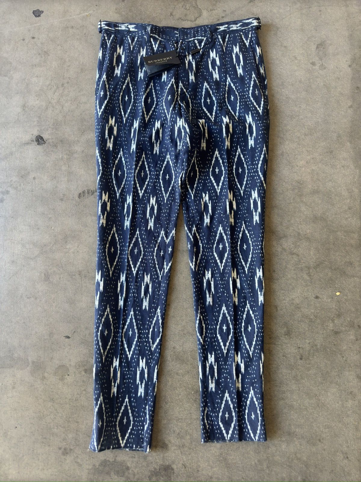 Burberry SS 2012 Burberry NWT Indigo White Ikat Tri Blend Pants Size US 36 / EU 52 - 2 Thumbnail