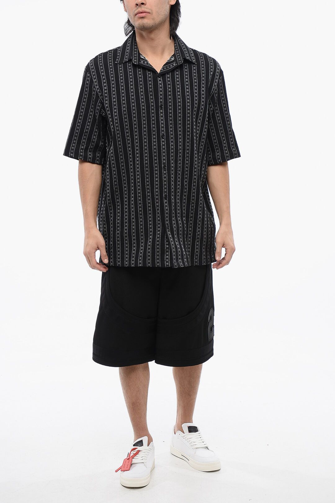 Off-White og1mm0625 Bowling Shirt in Black Size US S / EU 44-46 / 1 - 4 Thumbnail