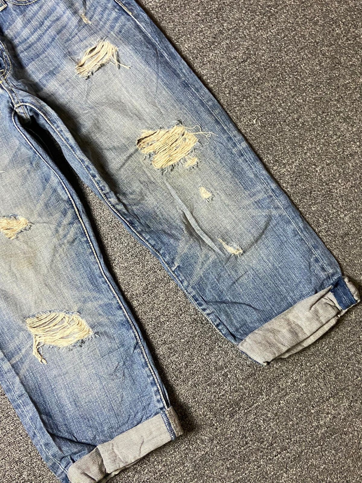 American Eagle Outfitters × Vintage American Eagle Distressed Denim Crop Ripped Jeans (123) Size US 33 - 10 Thumbnail