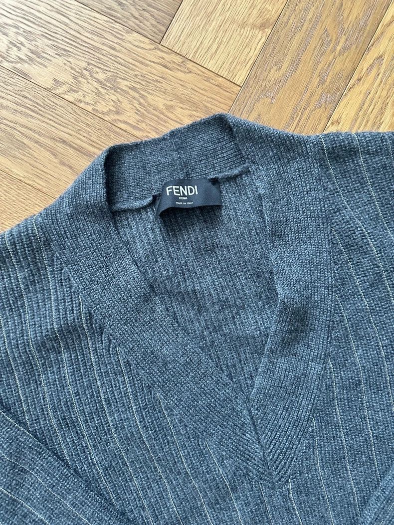 Fendi Fendi Pure cashmere + gold thread knit sweater Size US M / EU 48-50 / 2 - 2 Thumbnail
