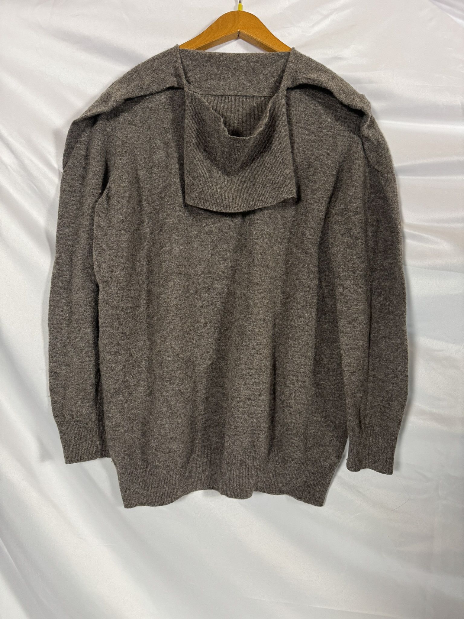 Maison Margiela Margiela Fall/Winter 2002 Hooded Turtleneck Sweater Size L / US 10 / IT 46 - 1 Thumbnail