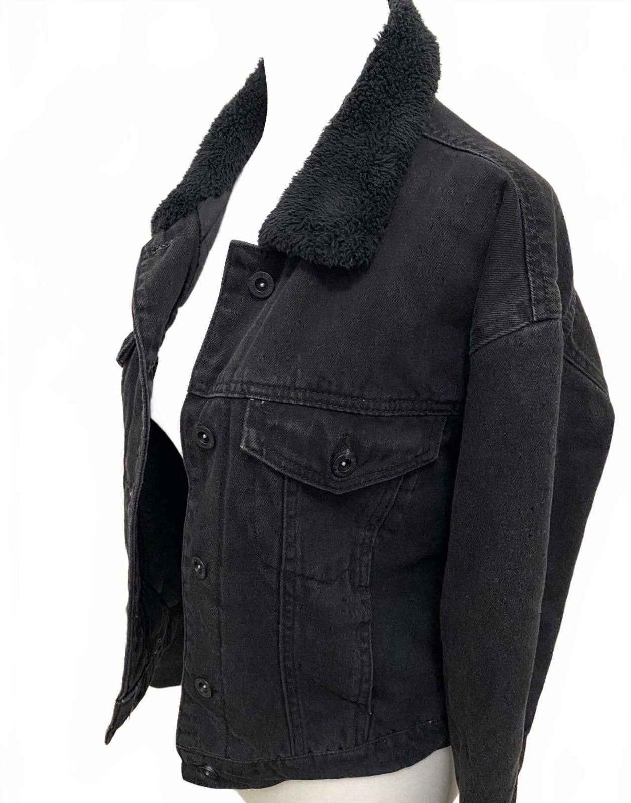 Mango MANGO DENIM Faux Fur Collar Denim Jacket in Black (MEDIUM) Size M / US 6-8 / IT 42-44 - 4 Thumbnail