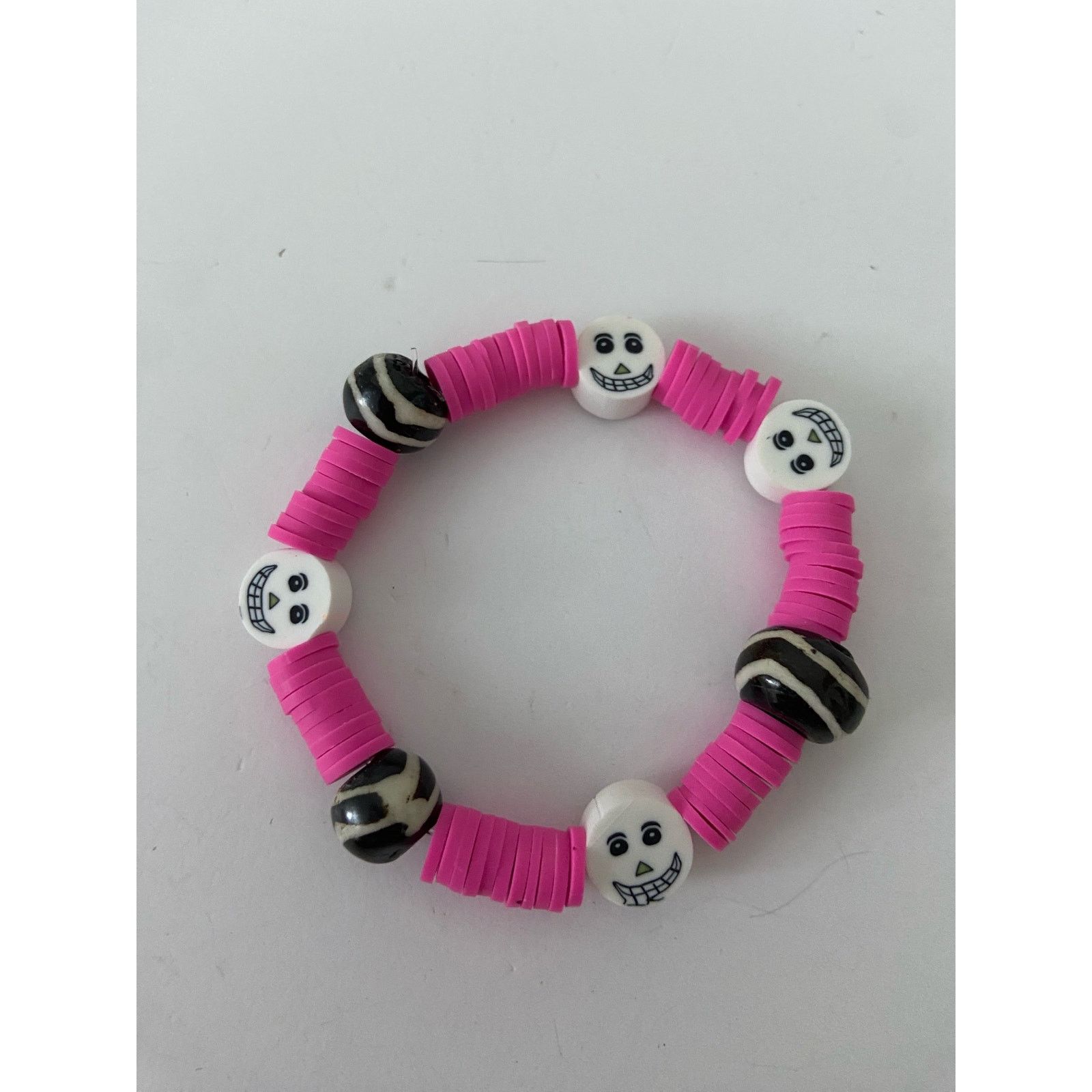 Handmade spooky face Halloween bracelet Size ONE SIZE - 3 Thumbnail