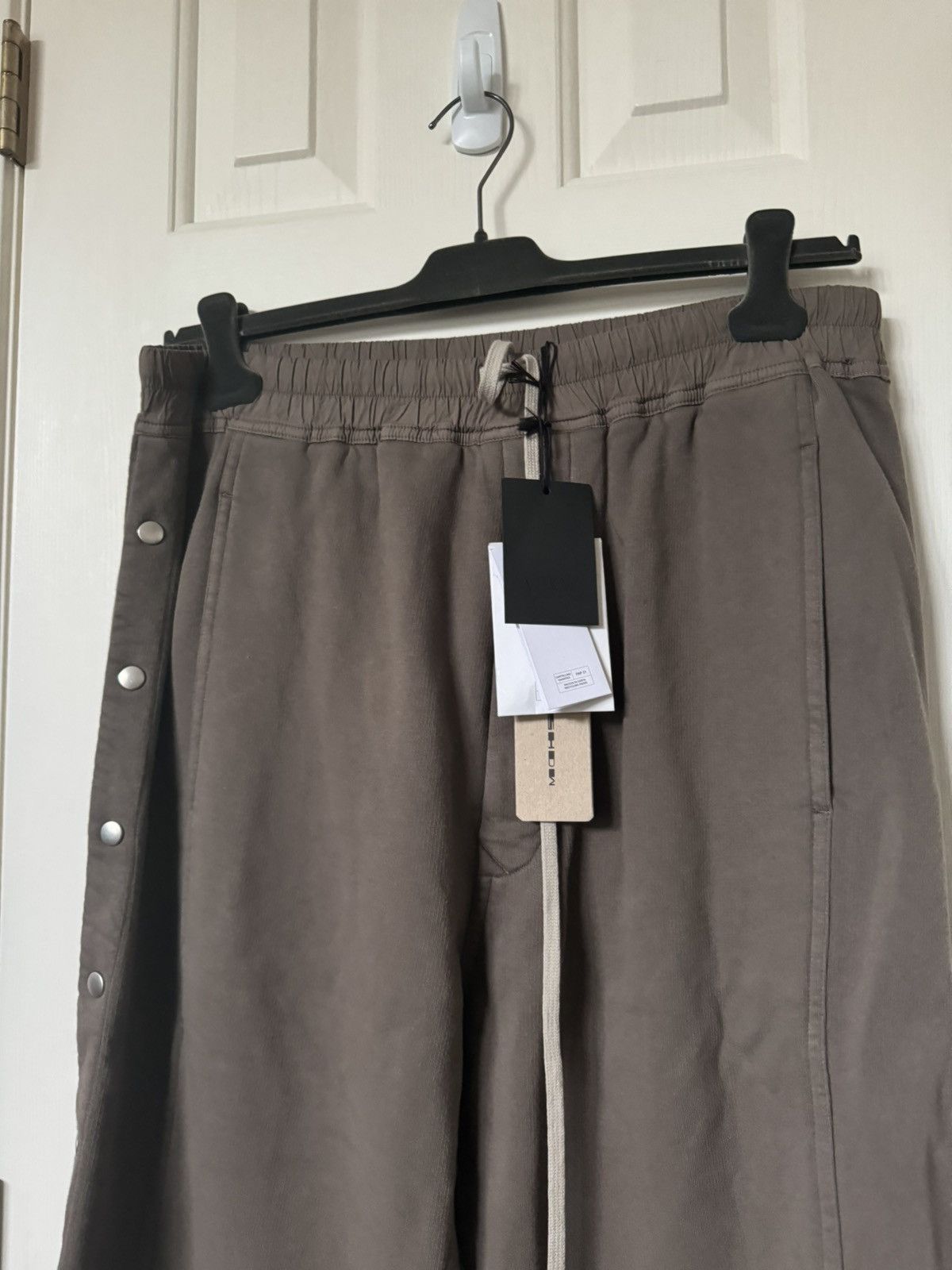 Rick Owens Rick Owens Drkshdw Pusher Pants in Dust Size US 34 / EU 50 - 2 Thumbnail