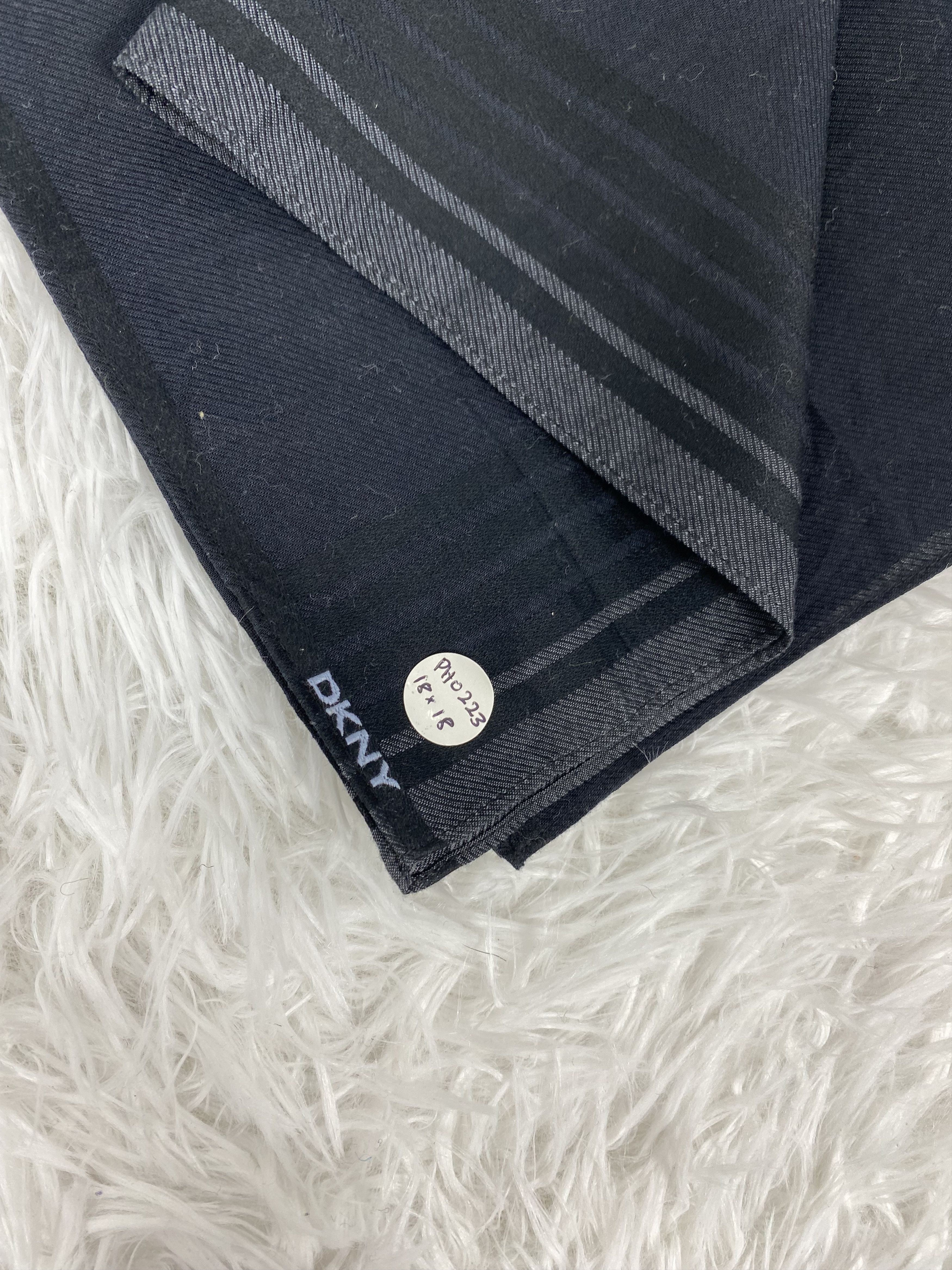 DKNY Vintage DKNY Handkerchief Neckerchief PH0223 Size ONE SIZE - 2 Thumbnail