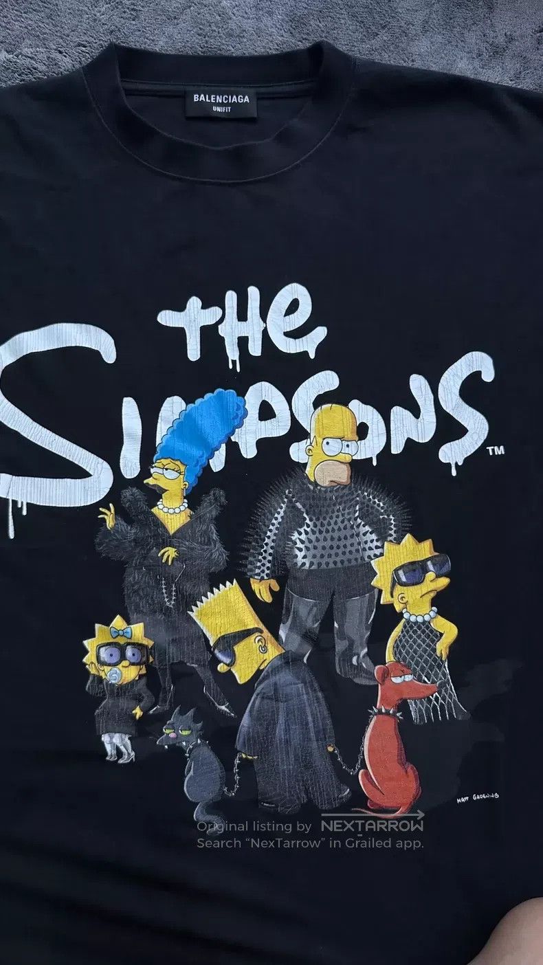 Balenciaga Balenciaga Simpsons Short Sleeve Black T Size US L / EU 52-54 / 3 - 4 Thumbnail