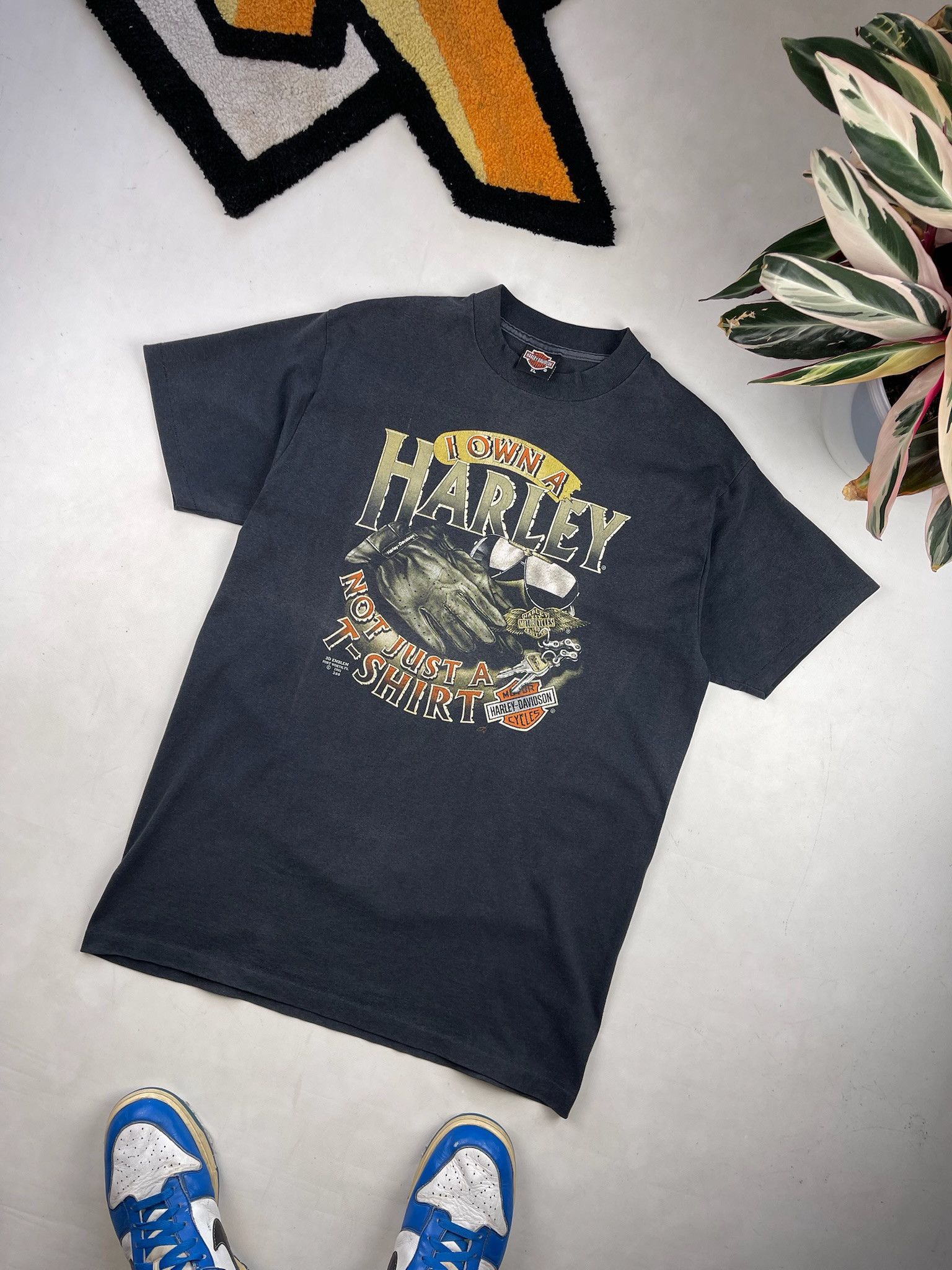 Vintage 1991 vintage 3D Emblem T-Shirt XL Size US XL / EU 56 / 4 - 1 Thumbnail