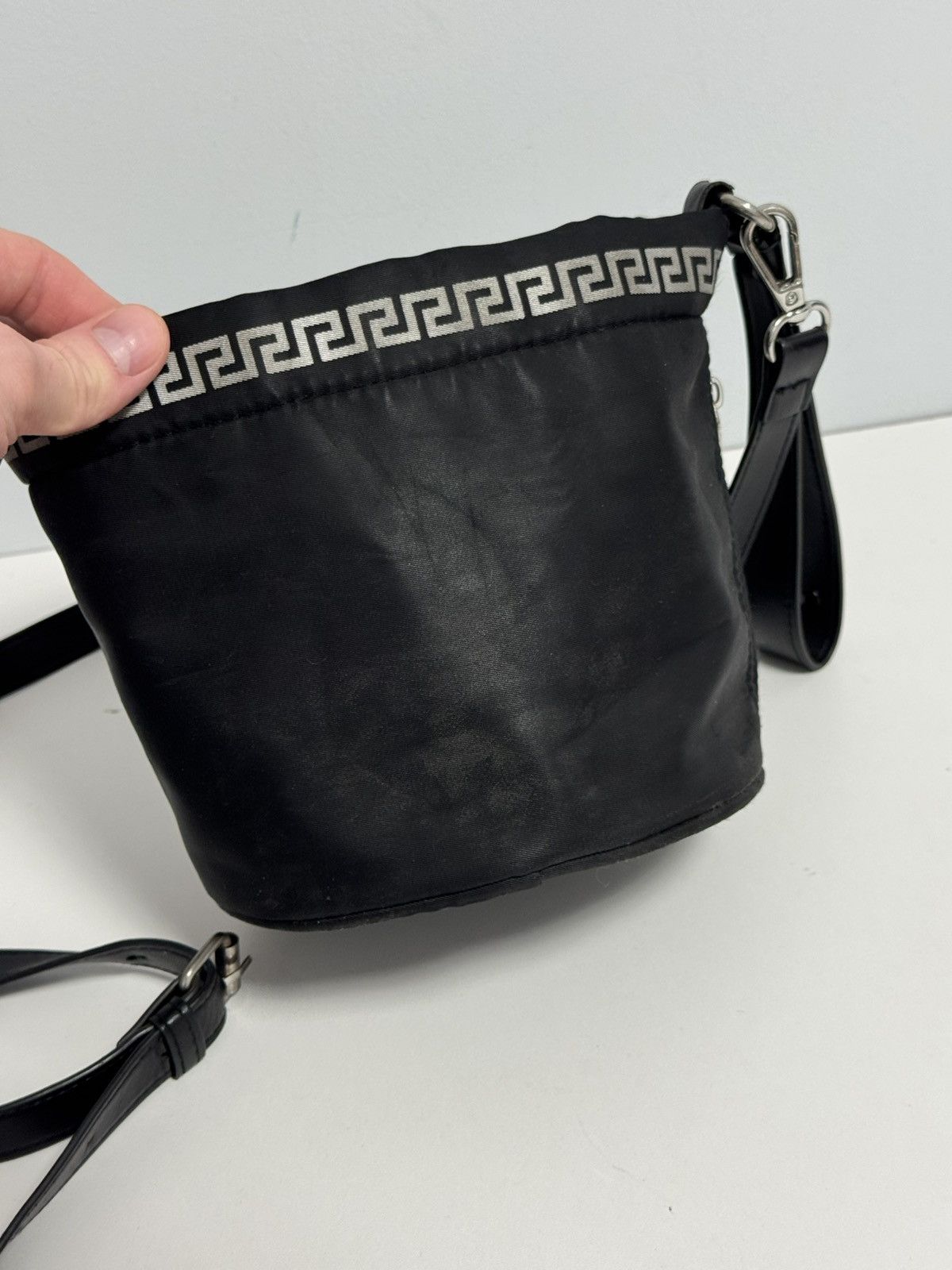 Versace Versace Parfums Black Carry Handbag Totebag And Sports Bag Size ONE SIZE - 9 Thumbnail