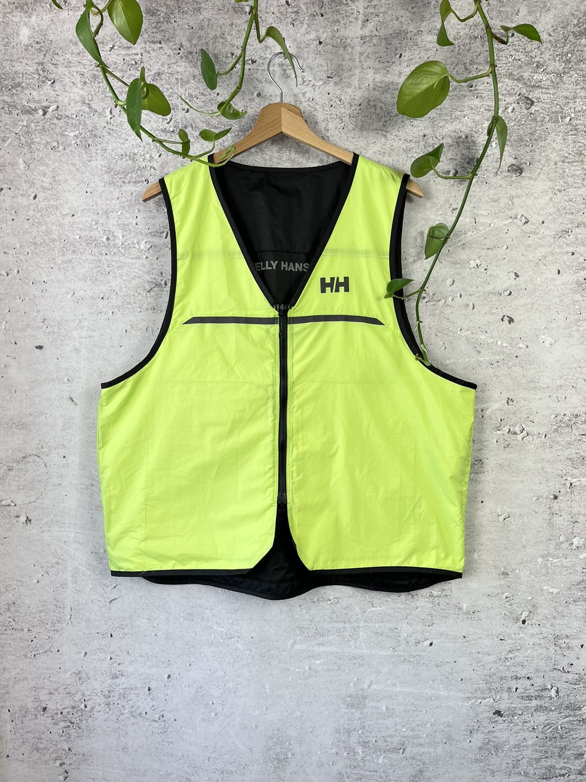 Helly Hansen Helly Hansen - reversible boxy tactical vest Size US L / EU 52-54 / 3 - 4 Thumbnail
