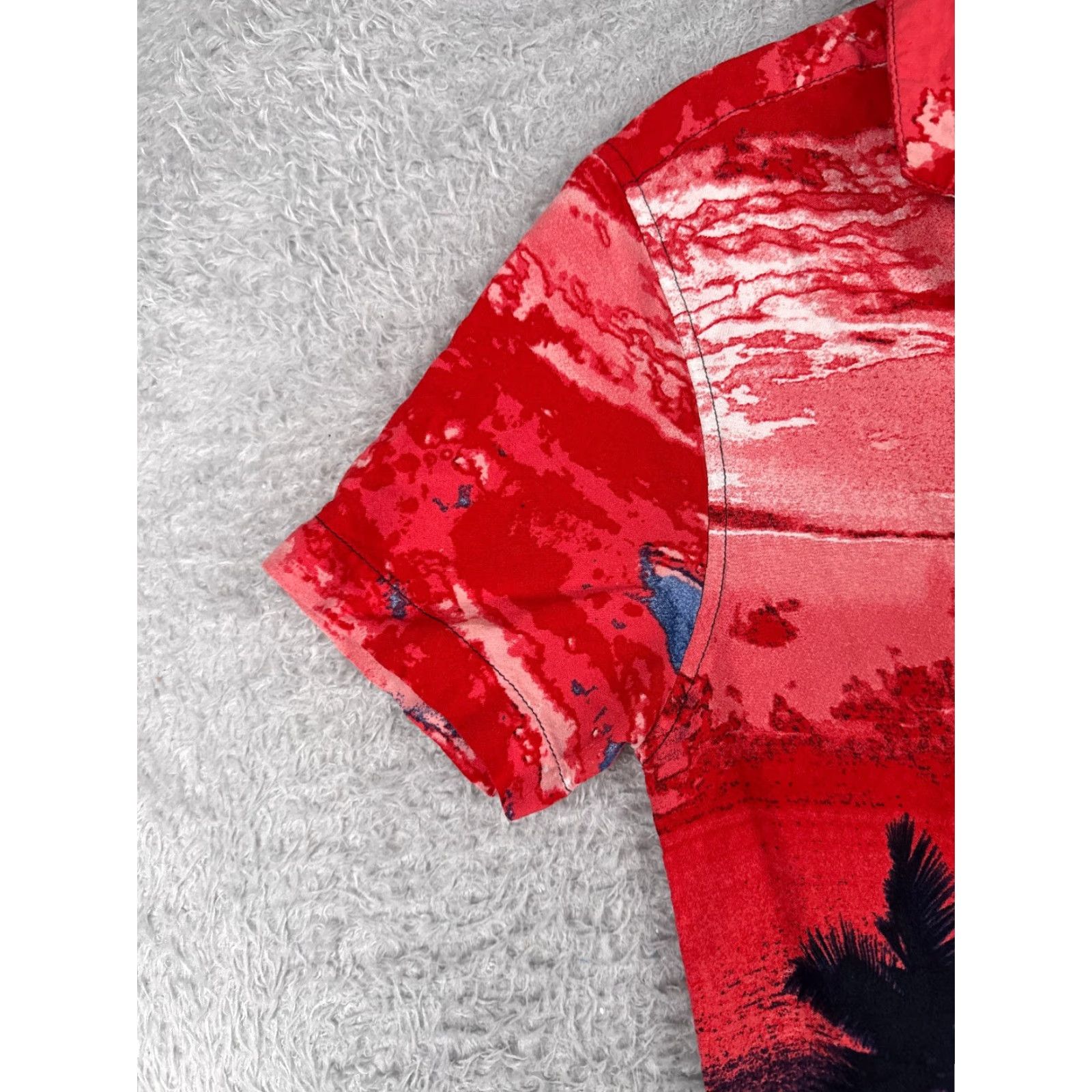 Vintage Original Use Shirt Men S Red Floral Hawaiian 100% Rayon Button-Up Short Sleeve Vintage: No, 100% Rayon? Size US S / EU 44-46 / 1 - 3 Thumbnail