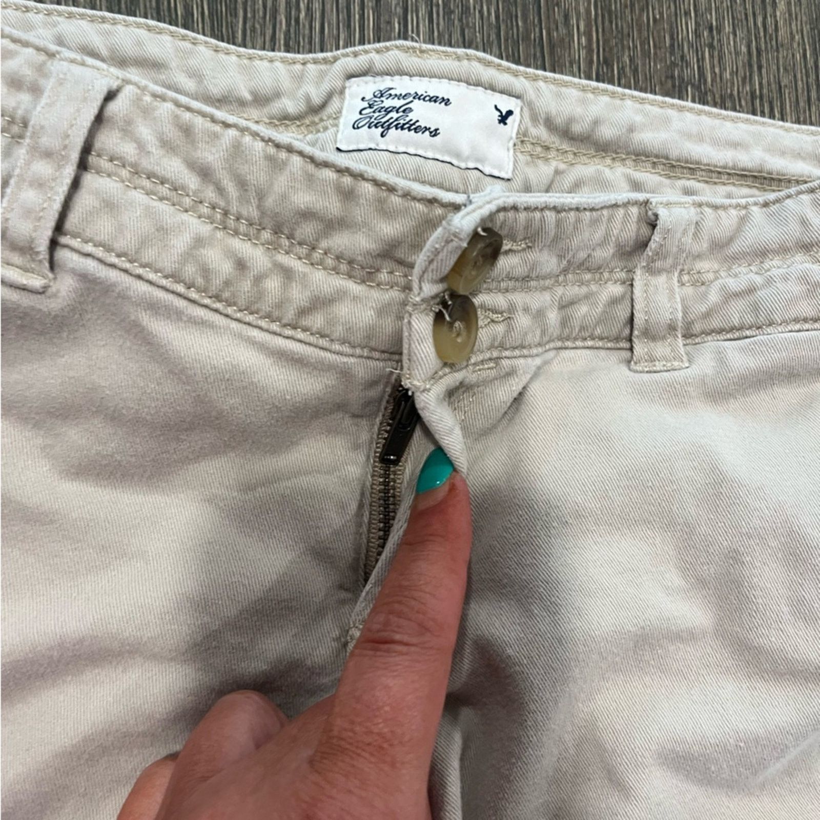 American Eagle Outfitters American Eagle Shorts Chino Flat Front Stretch Cotton Size 28" / US 6 / IT 42 - 3 Thumbnail