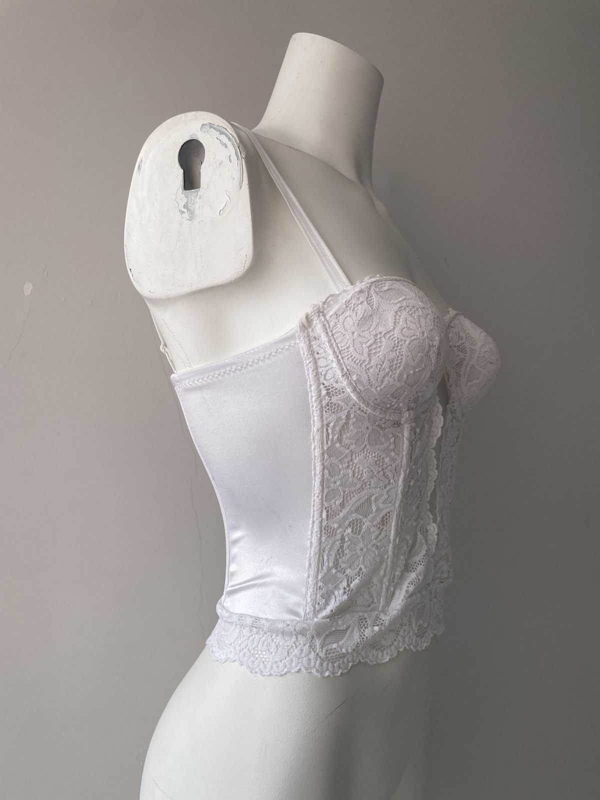 Vintage Vin corset Size M / US 6-8 / IT 42-44 - 7 Thumbnail