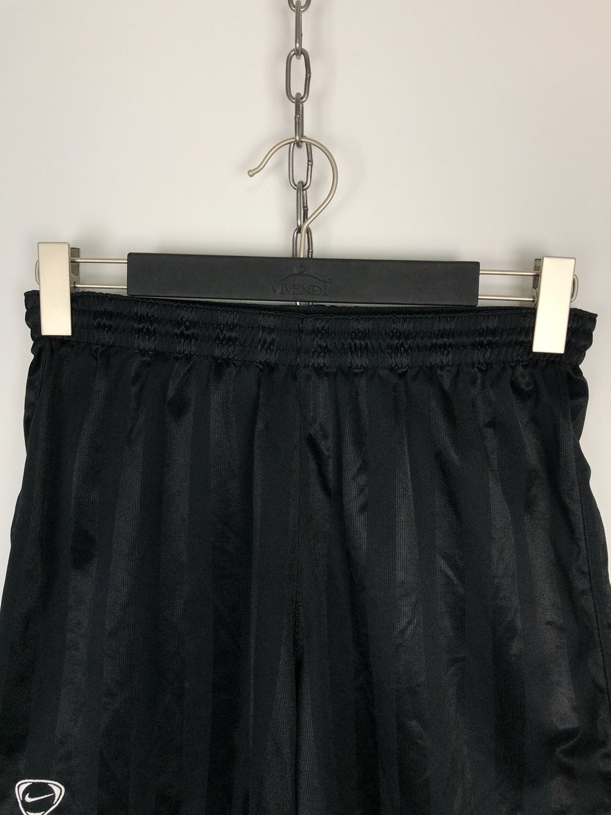 Nike Nike Vintage Track Shorts Small Logo Black size M Size US 30 / EU 46 - 2 Thumbnail