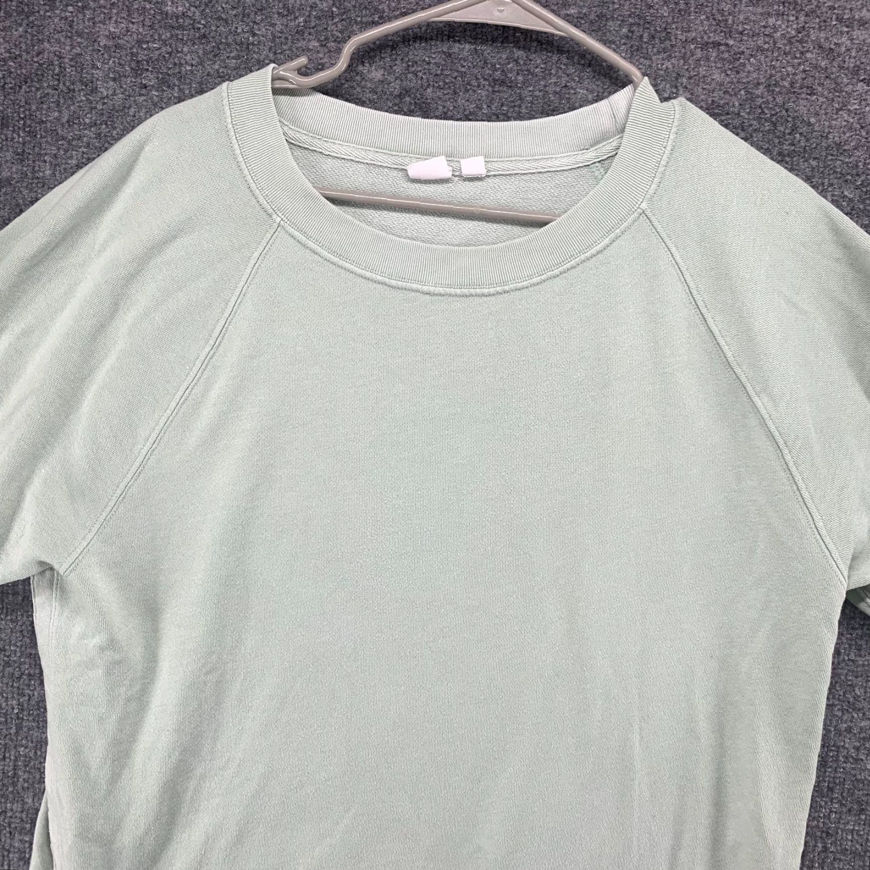 Gap Gap Sweatshirt Womens Medium M Green Pullover Side Slit Casual Ladies Crewneck Pullover Crew Neck Solid Cotton Polyester Comfort Regular Size M / US 6-8 / IT 42-44 - 3 Thumbnail