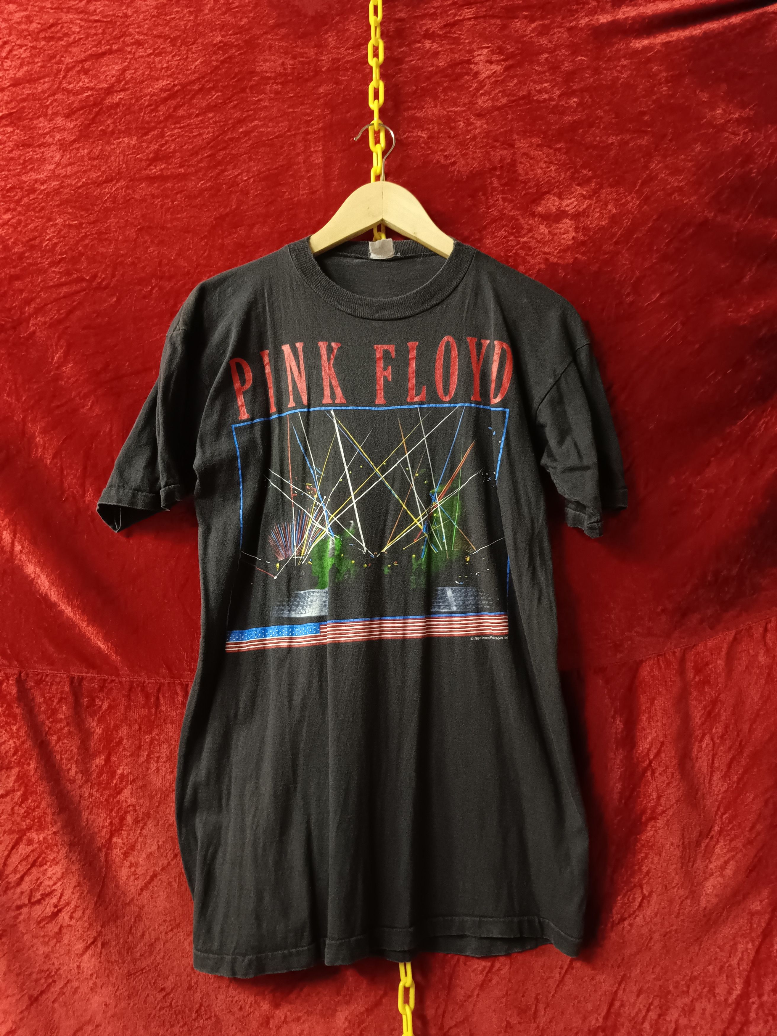 Pink Floyd 80s Psychedelic Rock Band Tee Size US M / EU 48-50 / 2 - 14 Thumbnail