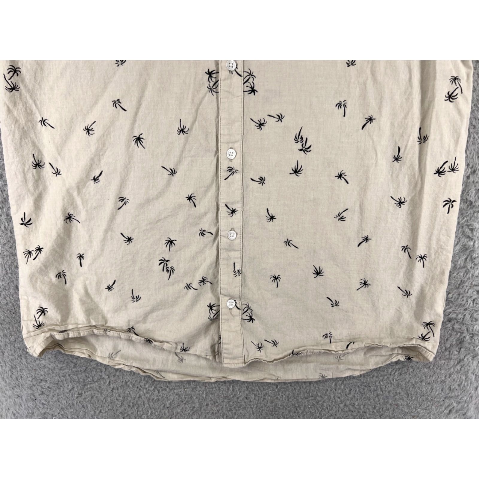 Vintage Hawaiian Shirt Adult Medium Beige Palm All Over Print Button Up 100% Cotton Shirt Men Beige Floral All Seasons 100% Cotton Mens Shirt Medium Size US M / EU 48-50 / 2 - 5 Thumbnail