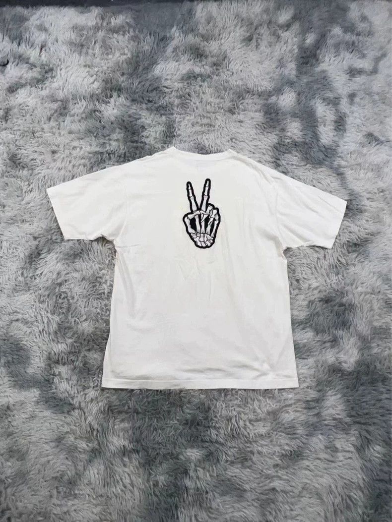 Balenciaga Balenciaga Smiling Short Sleeve, New 9, Print Flaws, Size Size US S / EU 44-46 / 1 - 2 Thumbnail