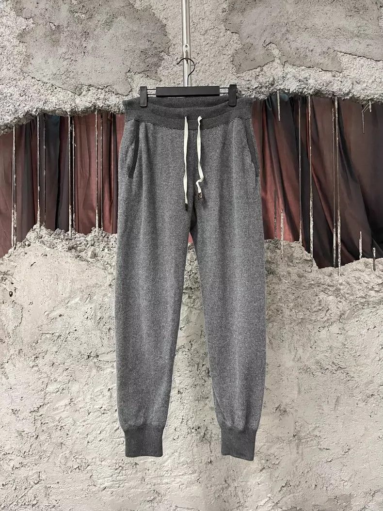 Louis Vuitton Louis Vuitton size m Wool Pants Size US 28 / EU 44 - 1 Thumbnail