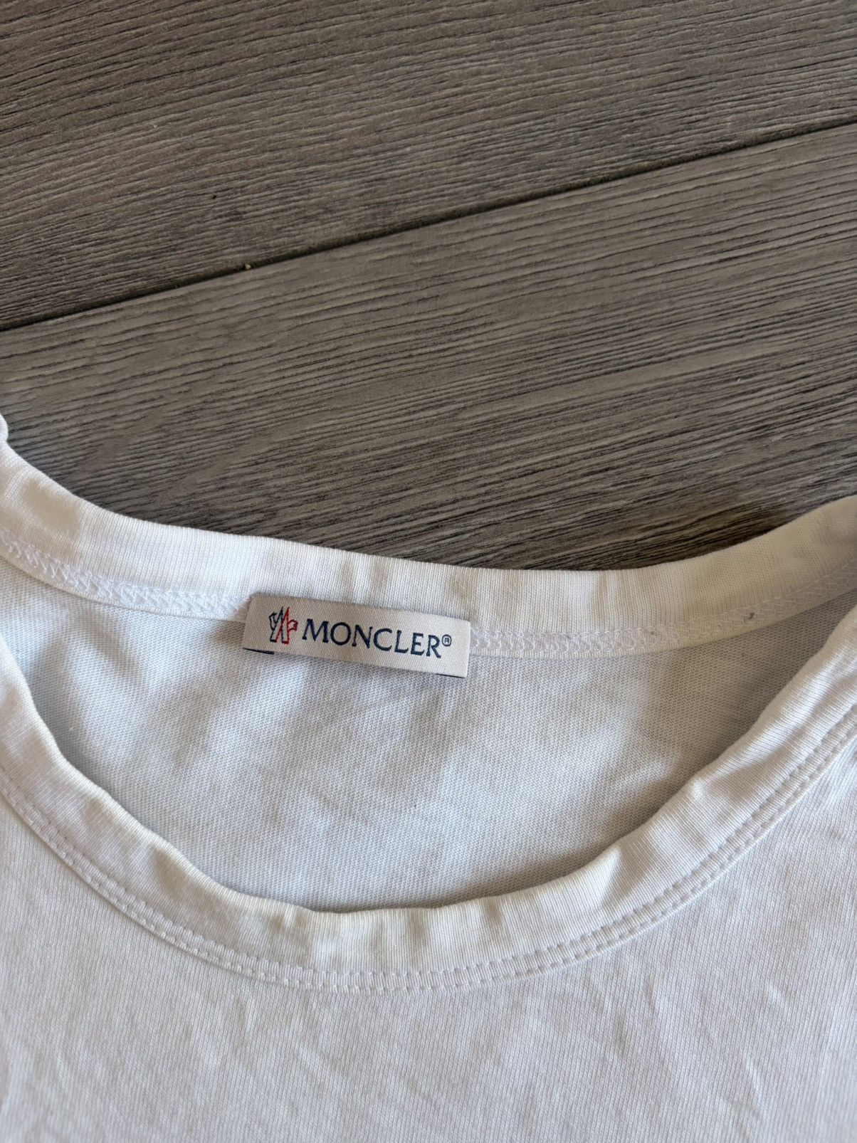 Moncler Moncler Tshirt Size US XL / EU 56 / 4 - 5 Thumbnail