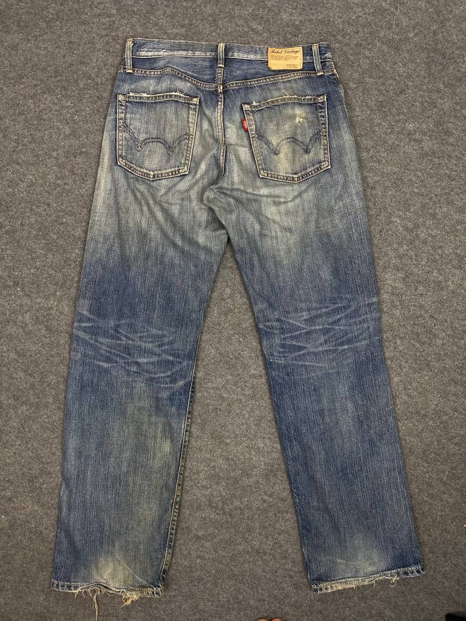 Edwin vintage edwin rebel vintage distressed denim missing button Size US 33 - 1 Thumbnail