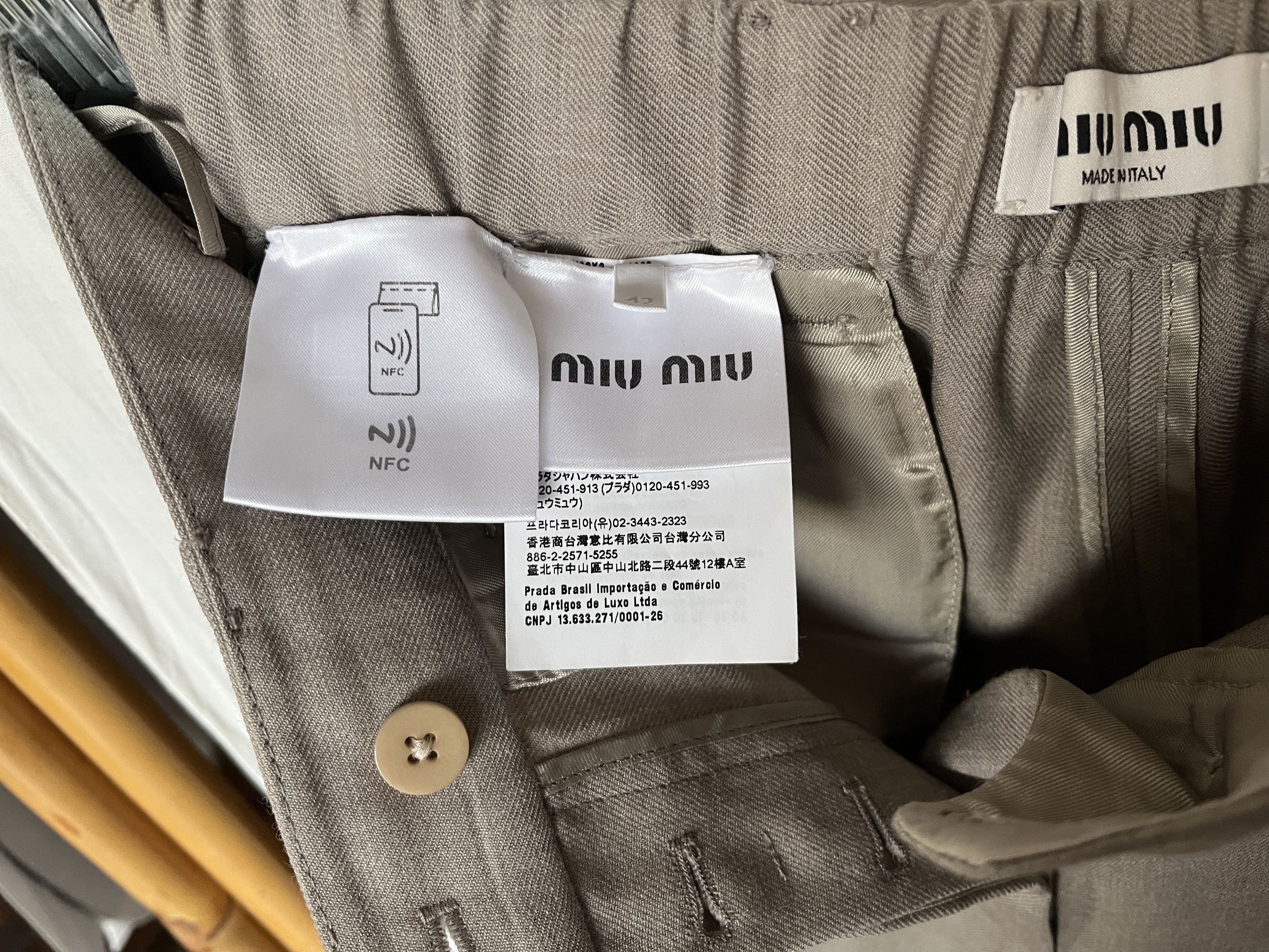 Miu Miu Miu Miu. Beige Wool Trousers. Medium/42 Size 28" / US 6 / IT 42 - 9 Thumbnail