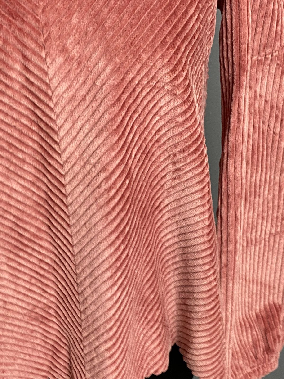 Isabel Marant ISABEL MARANT Dusty Rose Velour Ribbed Top Size 36(XS/S) Size US XS / EU 42 / 0 - 7 Thumbnail