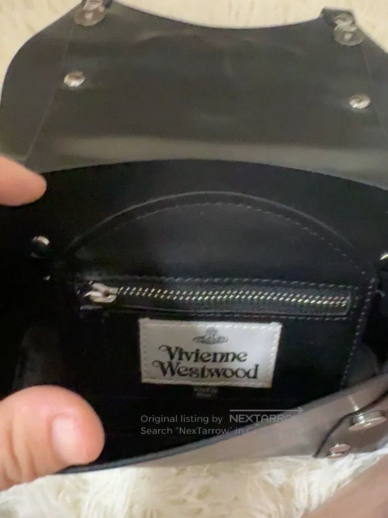 Vivienne Westwood Vivienne Westwood size os Black Calfskin Messenger Bag, Cla Size ONE SIZE - 6 Thumbnail