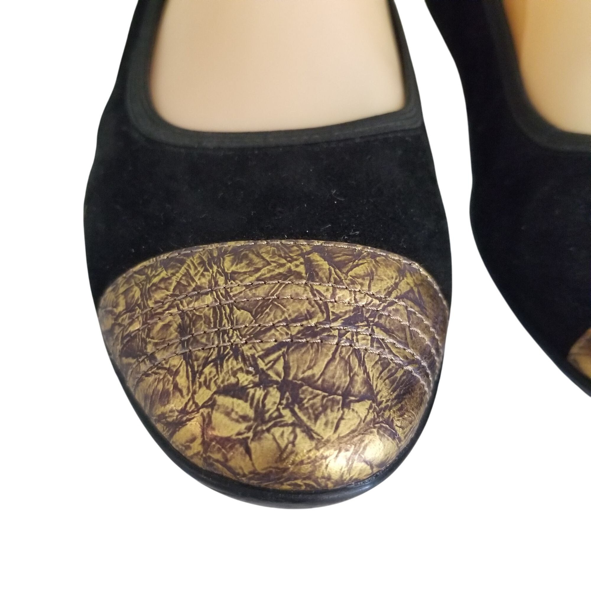 Donald Pliner Donald J Pliner Gold Sparkle Suede Black Suede Smoking Flats Size US 7 / IT 37 - 8 Thumbnail