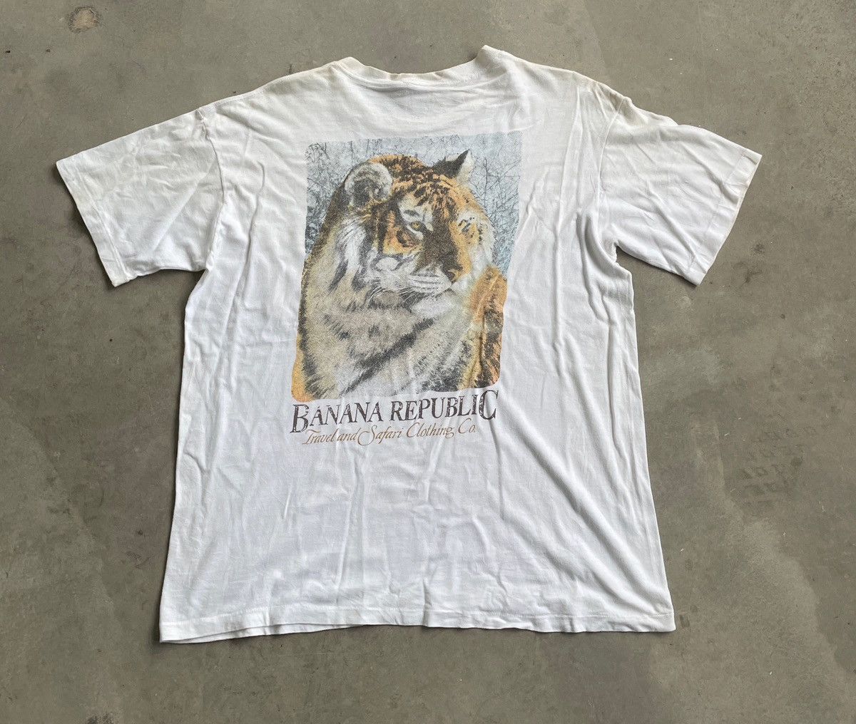 Banana Republic × Vintage VINTAGE BANA REPUBLIC POCKET TEE TIGER Size US XL / EU 56 / 4 - 1 Thumbnail