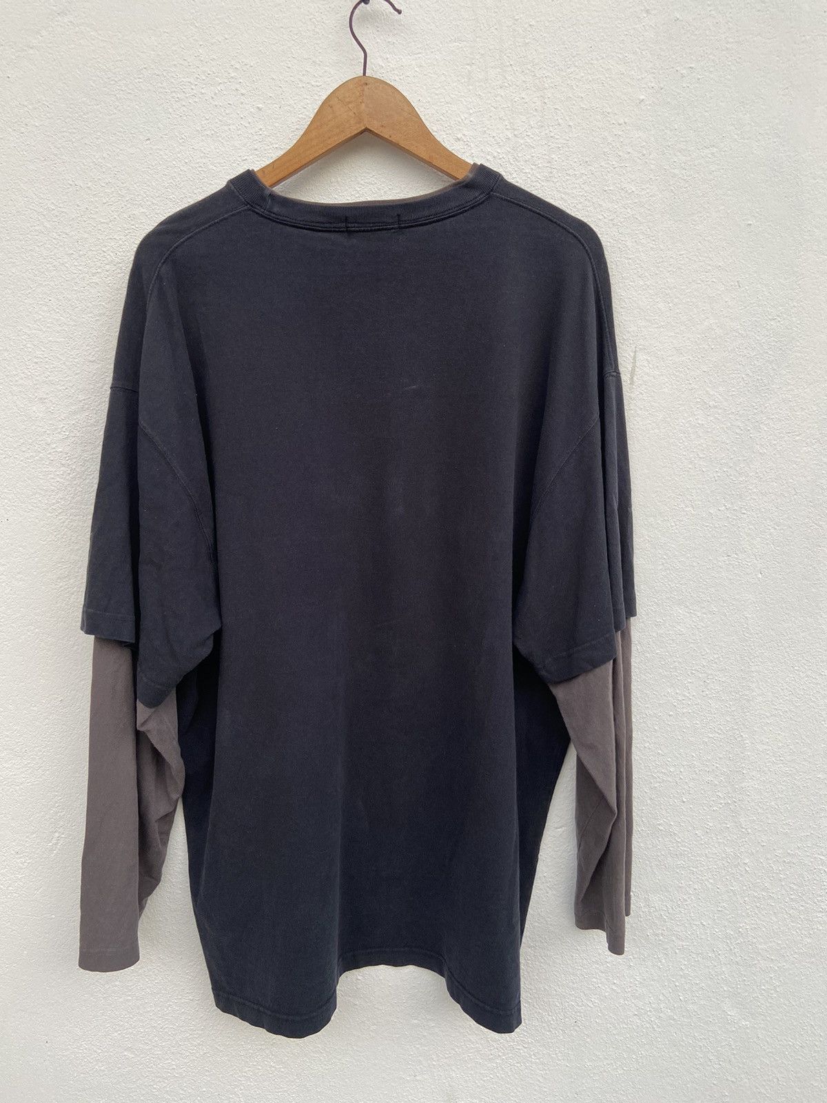 Airwalk 🔥 Vintage y2k Airwalk t shirt double sleeve Size US XL / EU 56 / 4 - 5 Thumbnail