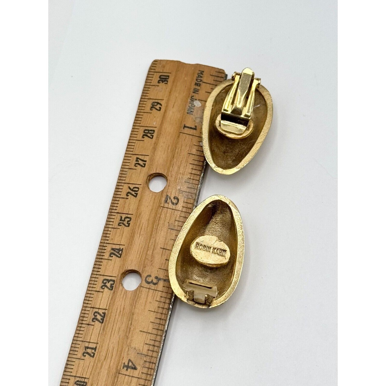 Vintage Vintage Signed Robin Kahn Modernist Gold Clip On Earrings Size ONE SIZE - 5 Thumbnail