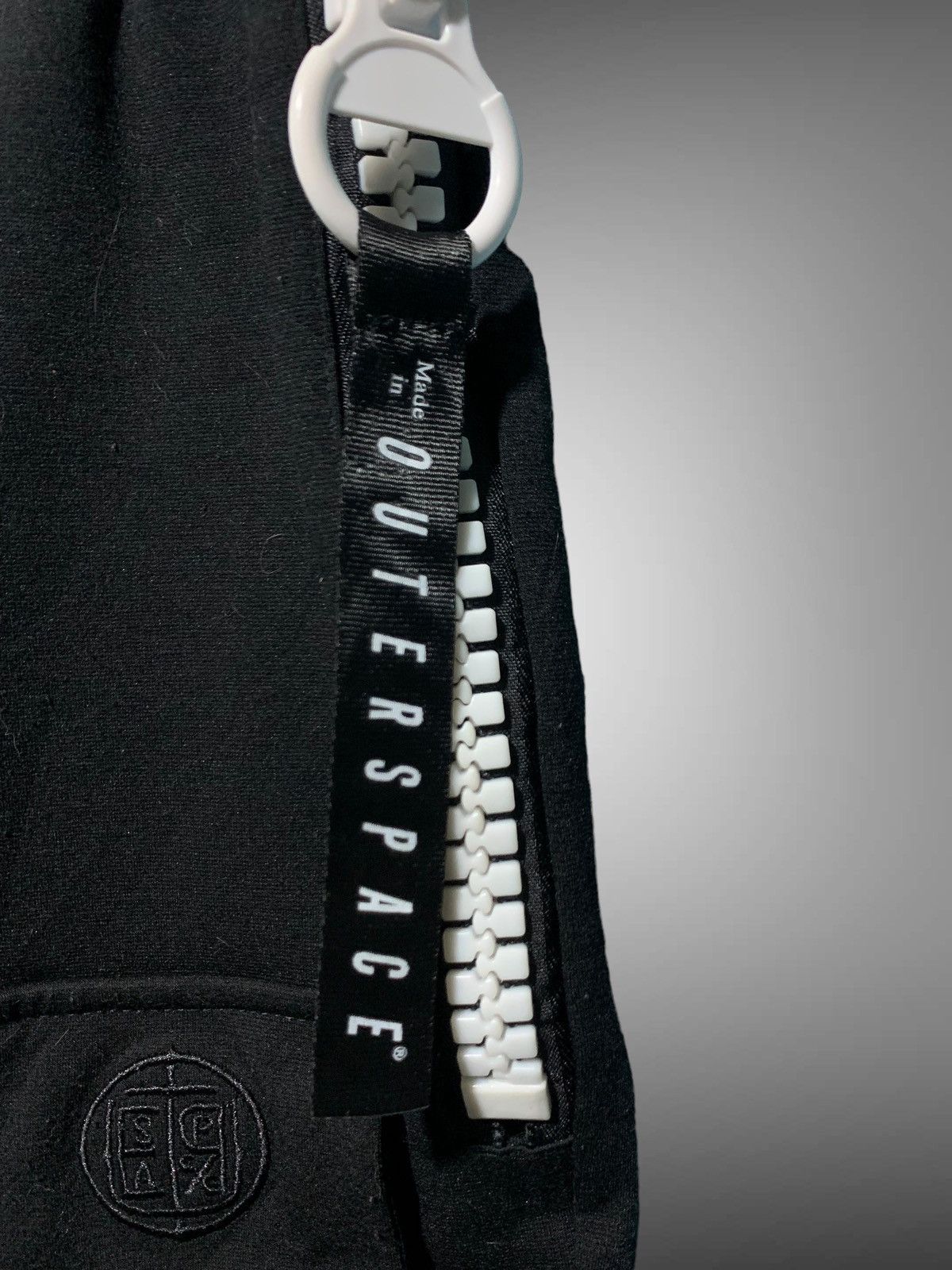 Japanese Brand Outerspace multipocket big zip shorts like Rickowens drkshdw Size US 32 / EU 48 - 4 Thumbnail
