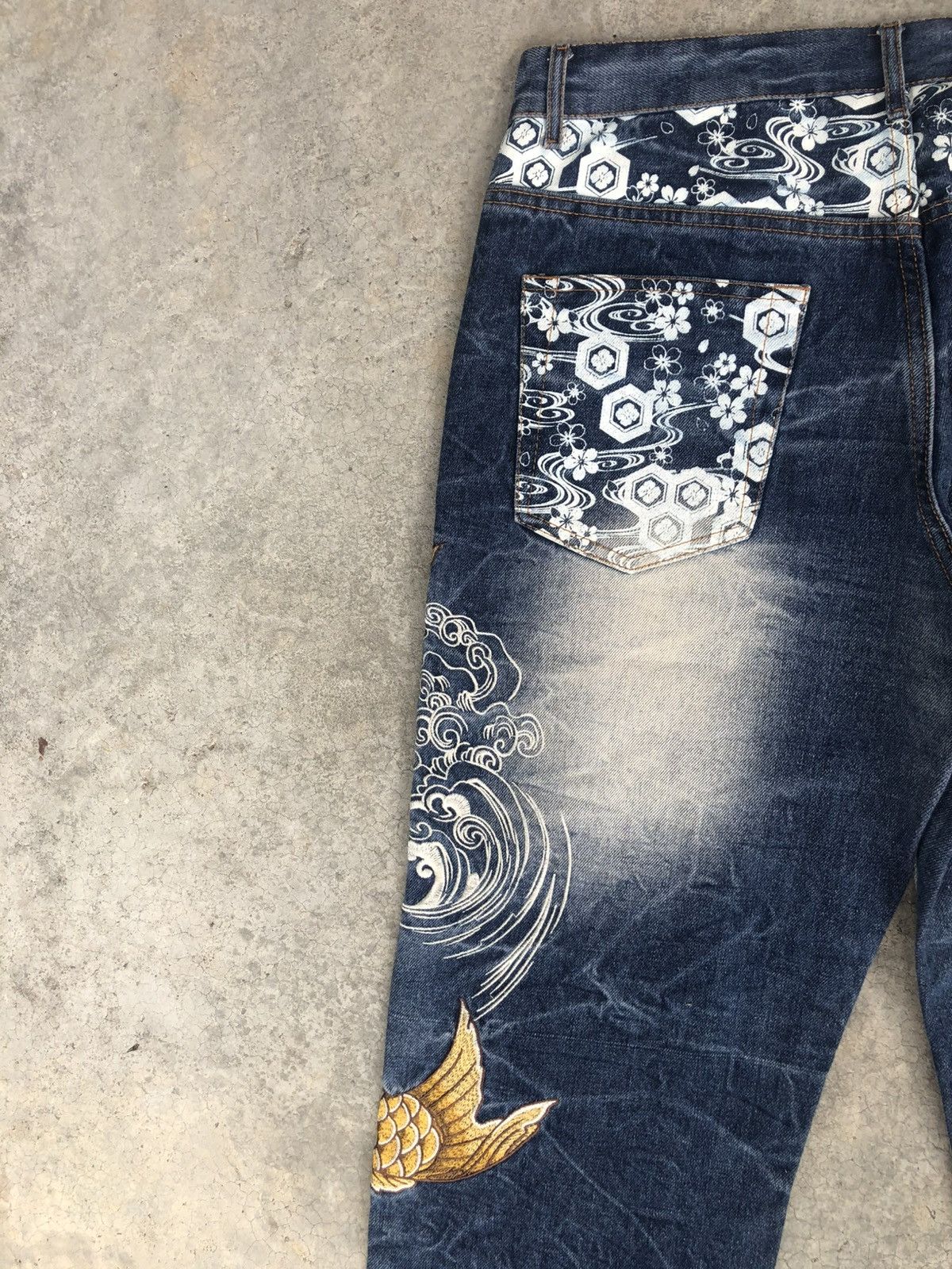 Japanese Brand Fugutaiten Embroidered Jeans Distressed Jeans Size US 33 - 9 Thumbnail
