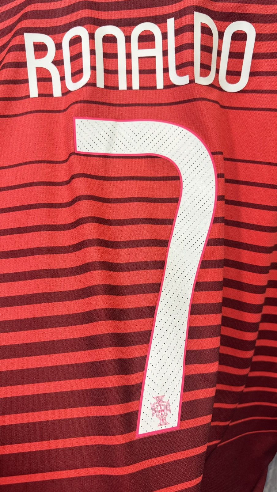 Nike Portugal World Cup 2014 home shirt #7 Ronaldo Size US L / EU 52-54 / 3 - 4 Thumbnail