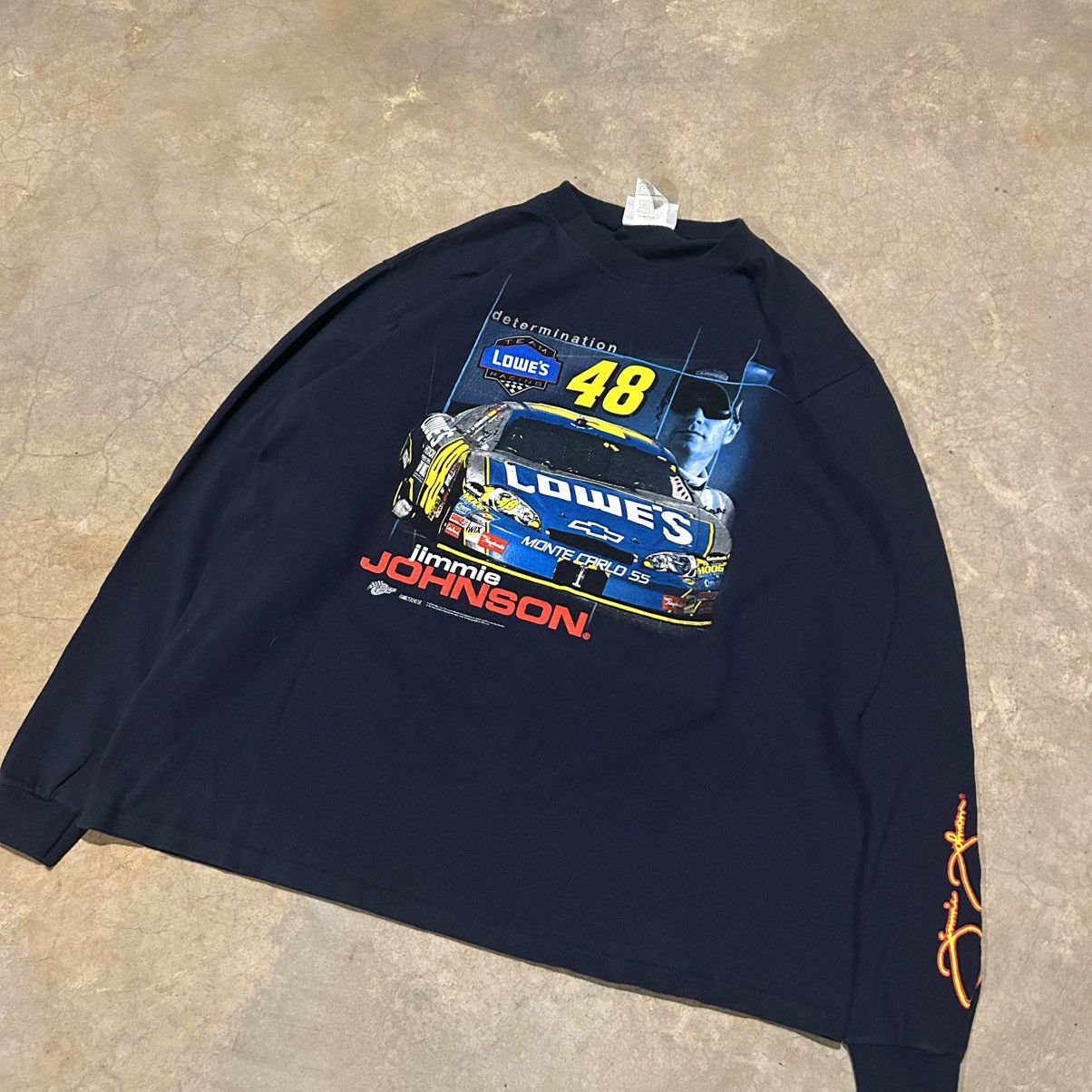 NASCAR × Vintage Crazy Vintage Y2K Nascar Jimmie Johnson Lowe’s Racing Tee Size US L / EU 52-54 / 3 - 2 Thumbnail