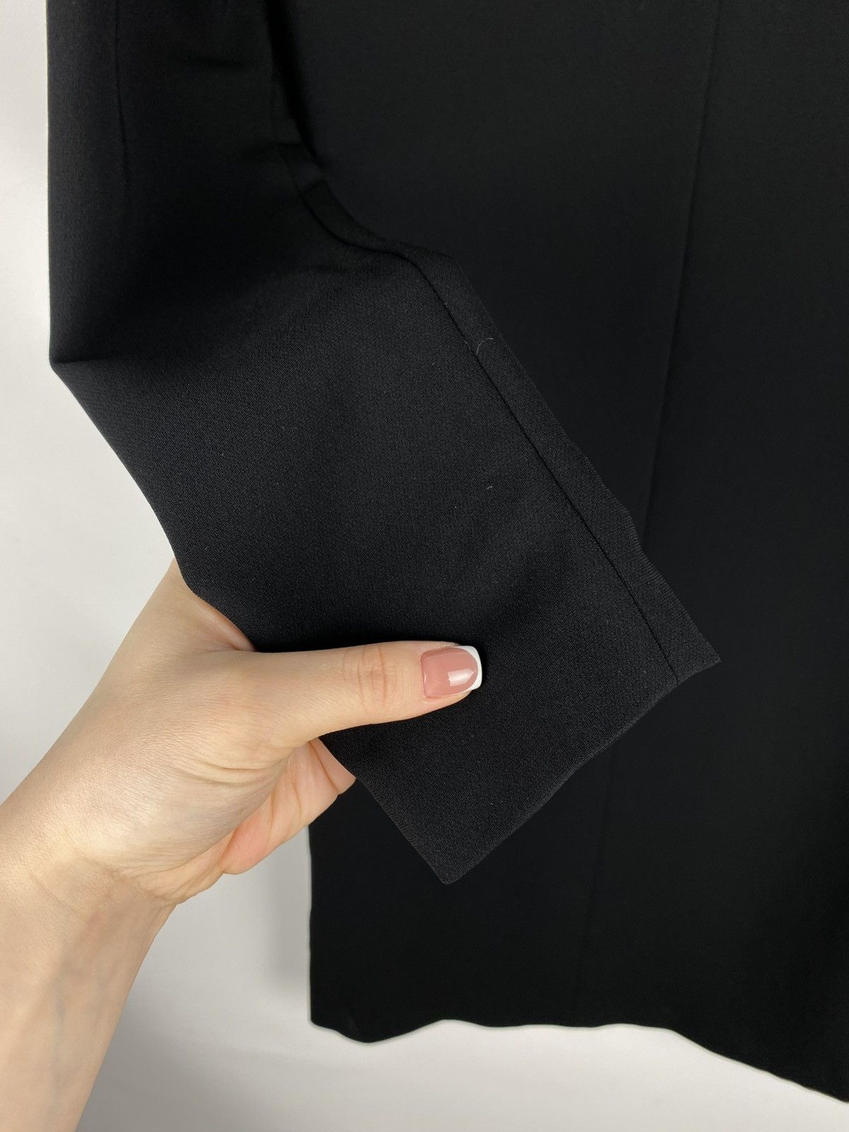 Alexander Wang Alexander Wang ladies long sleeve V-neck Dress size 6 Size M / US 6-8 / IT 42-44 - 11 Thumbnail