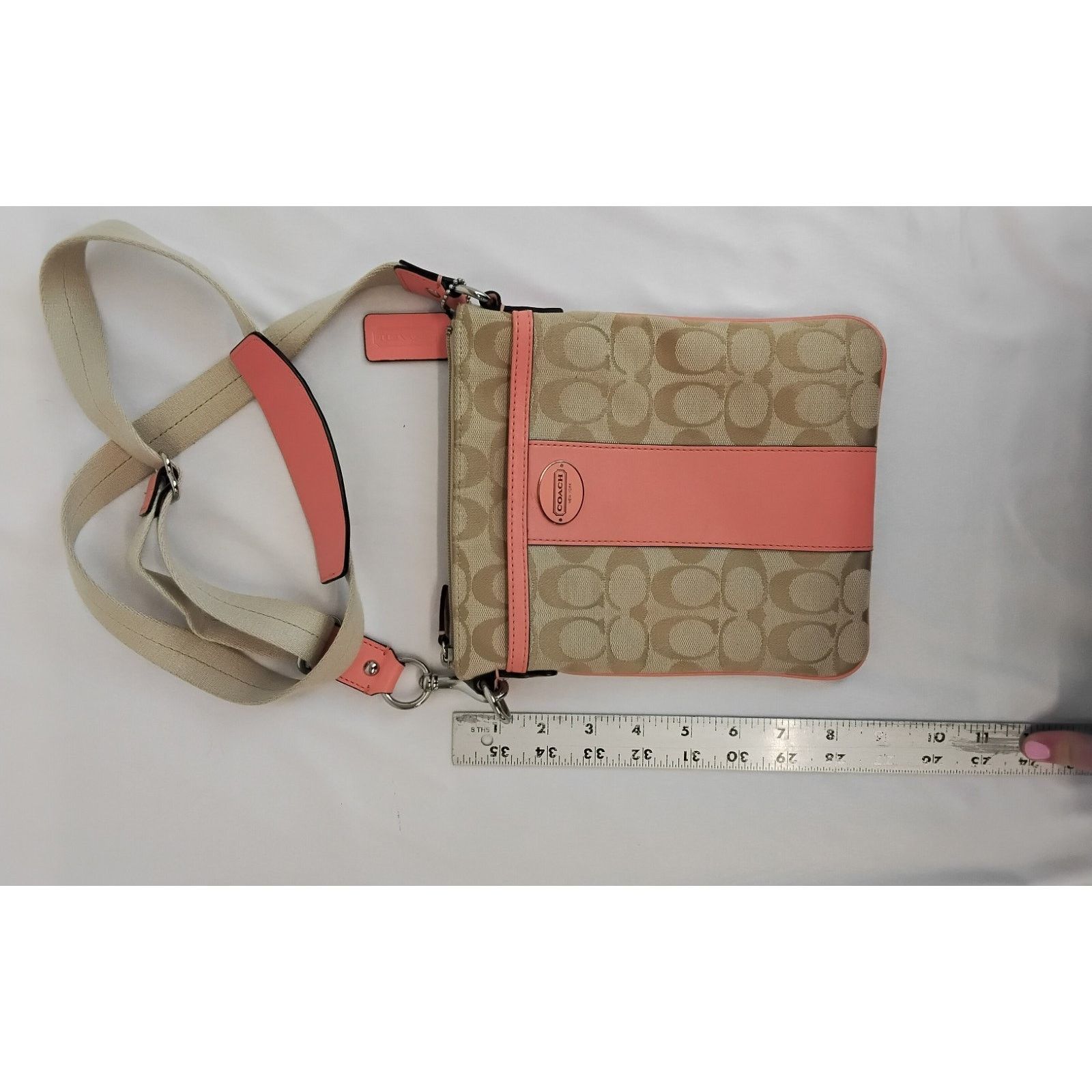 Coach Coach Handbag Signature C Logo Crossbody Khaki & Peach Size ONE SIZE - 11 Thumbnail