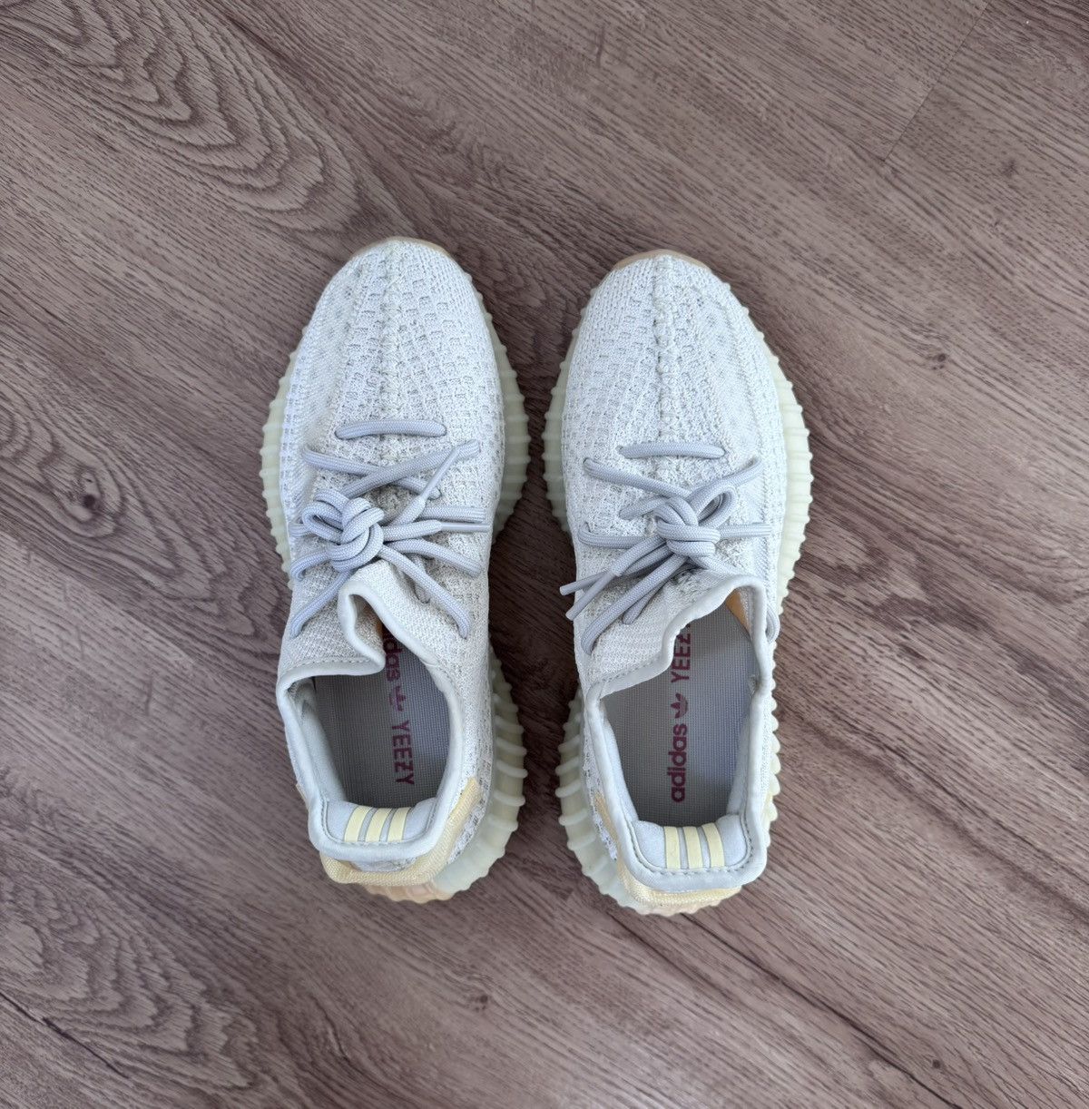 Adidas Adidas Yeezy Boost 350 V2 Light Size US 7 / EU 40 - 6 Thumbnail