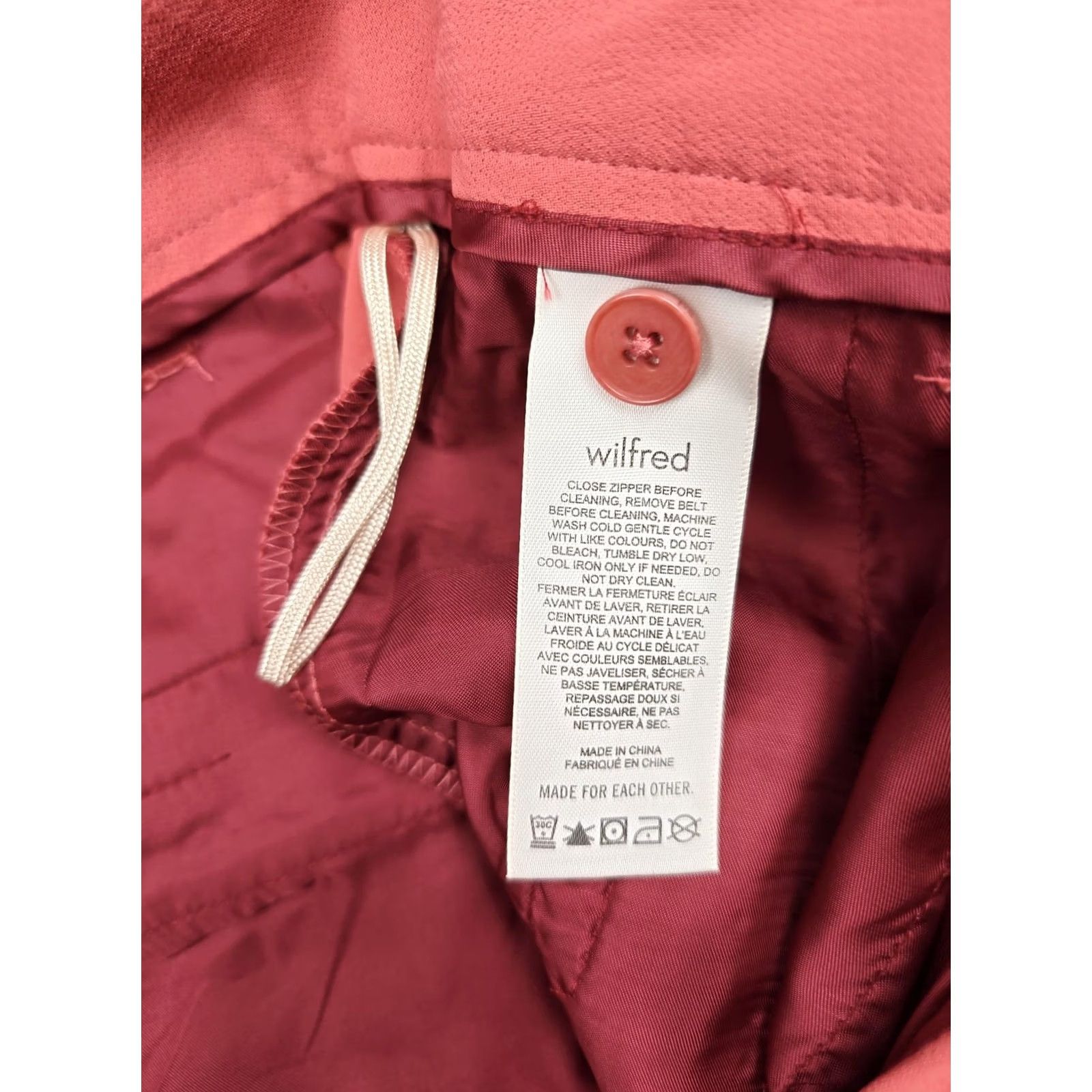 Vintage Wilfred Pants Womens 8 Red Crepe Tie Front Belted Straight Leg Dress Aritzia New Size 30" / US 8 / IT 44 - 5 Thumbnail