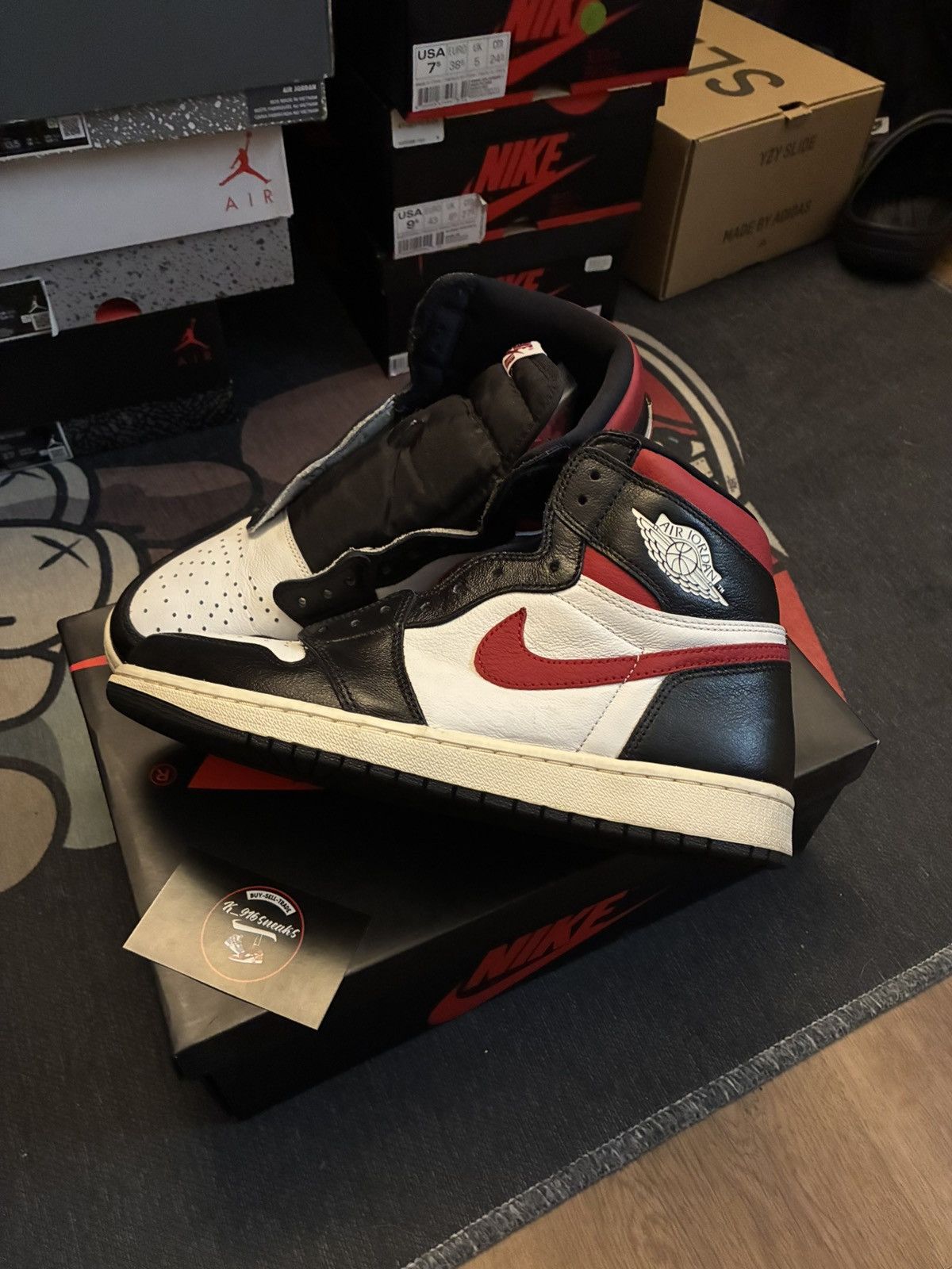 Jordan Brand Jordan 1 black gym red Size US 10 / EU 43 - 1 Thumbnail
